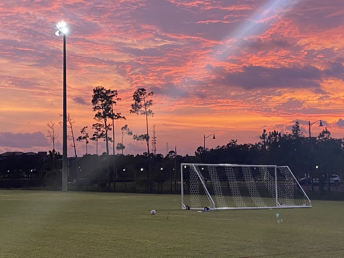FGCUCoachJesse's tweet photo. Two ID Camp spots left …. Gulf Coast Futbol Academy this weekend #dynamicgroup #JoinUs https://t.co/raqZwbHYU4