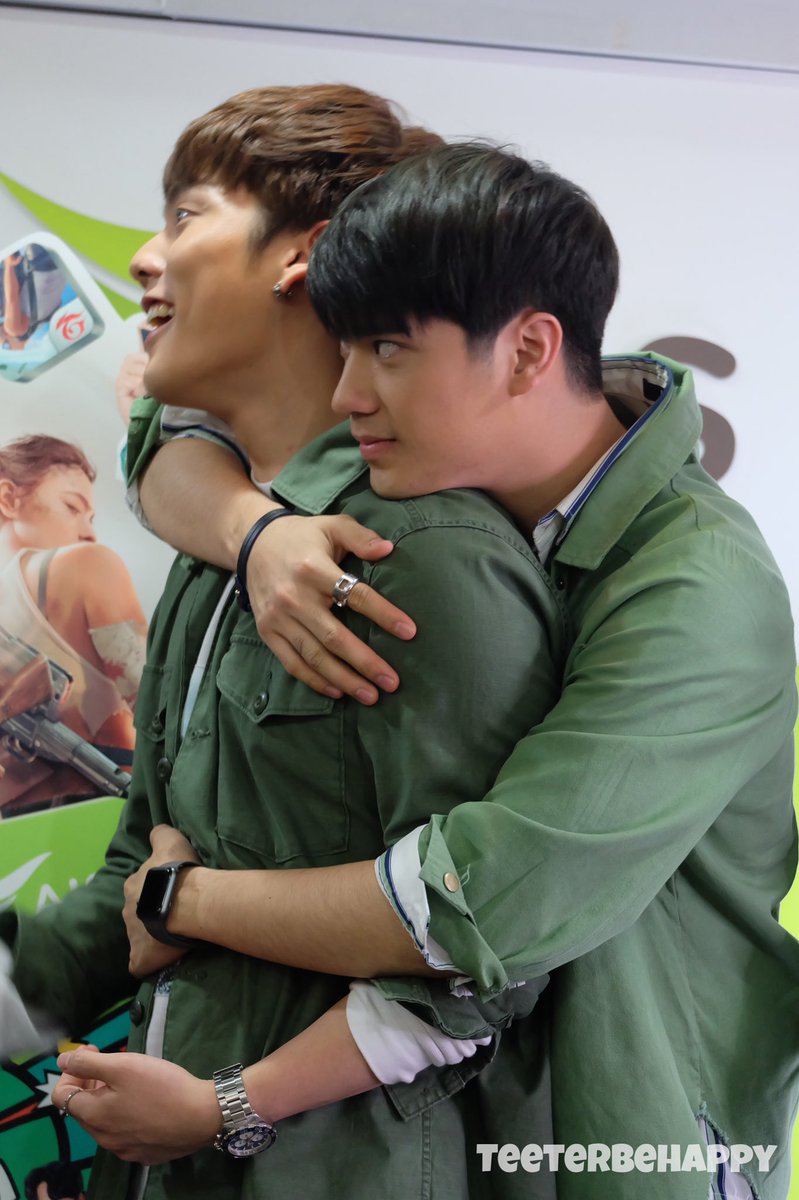 LeiiSpeaking's tweet photo. 💚💚💚

#CTRPANUWAT 
#TEeThanapon https://t.co/pYJf8goL3Q