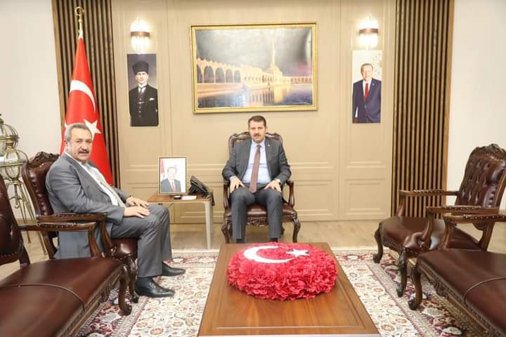 Yönetim Kurulu Başkanımız <a href="/mehmetkayastb/">Mehmet Kaya</a>, Şanlıurfa Valimiz <a href="/valisalihayhan/">Salih AYHAN</a>’a makamında ziyarette bulundu.