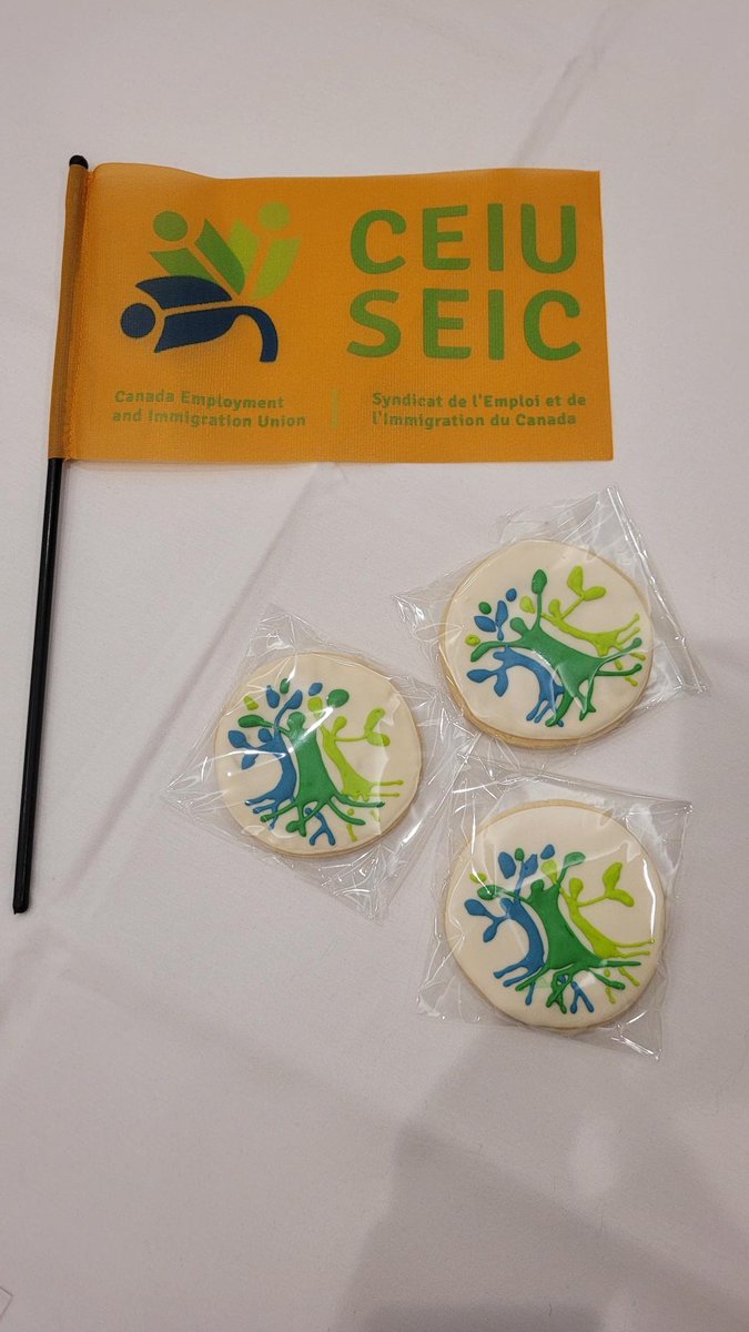 ceiuseic's tweet photo. To start this new year, let’s look back at the CEIU National Women’s Committee meeting #ceiu #WomensRightsAreHumanRights

***************************
Pour bien débuté cette nouvelle année, faisons un retour en image sur la rencontre du comité national pour la condition féminine https://t.co/qlfmd8psRR