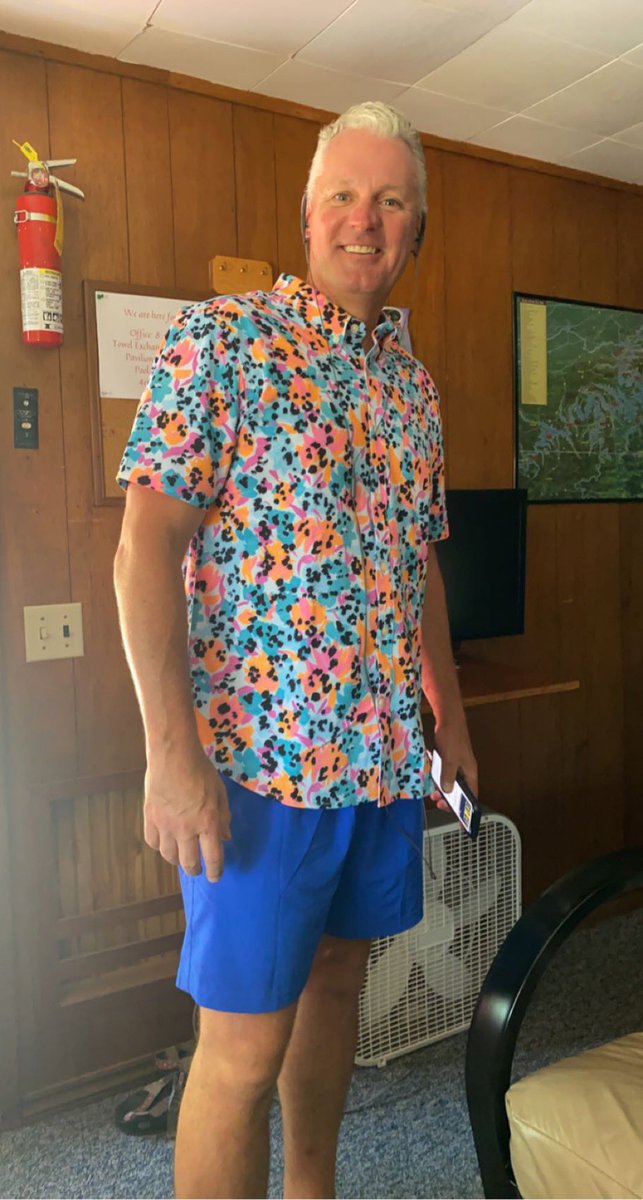 MarayeBreeding's tweet photo. It’s a special holiday today… @jbreeding1 birthday! He never fails to get people laughing, always has a tasty meal on the table, and certainly always has a matching outfit on…. Happy birthday Dad! Love you!❤️ https://t.co/IyDbltcQwN