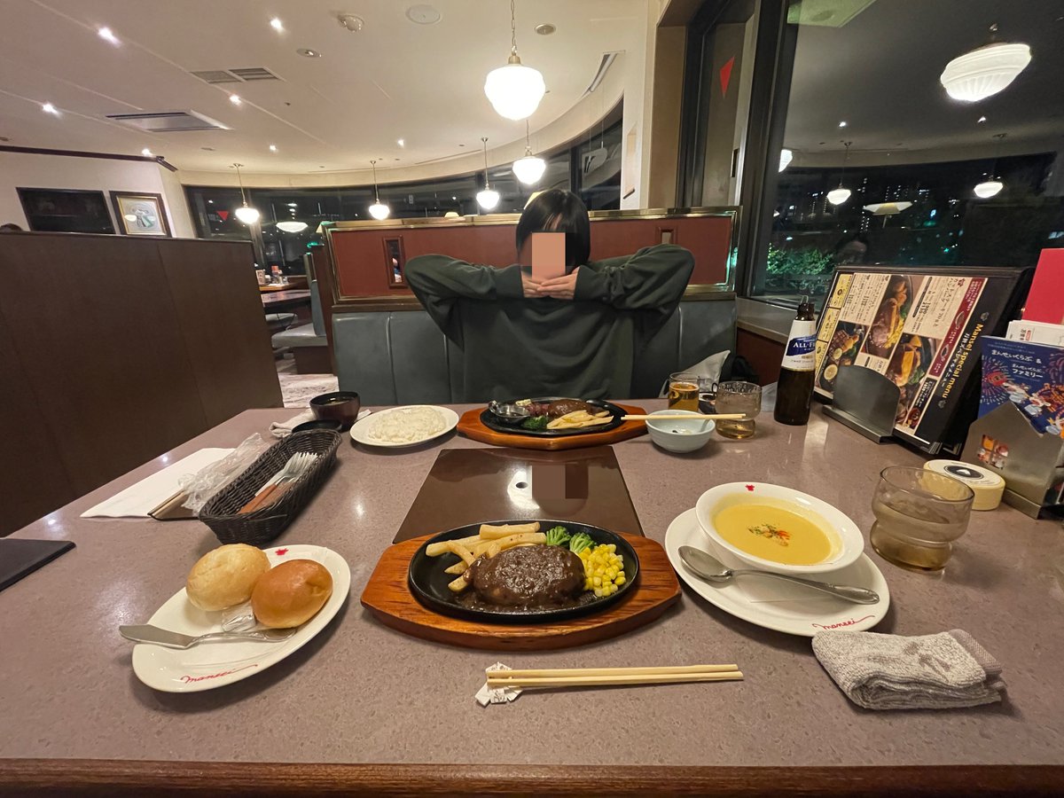 阿修羅ウーマン🐏(A▽のP) (@asura_women) on Twitter photo 先日、キチックスの緑川わかばさん(<a href="/KTKxKTKP/">キチックス広報 緑川</a>)が肉の万世ビルに連れてってくれました🐮✨
些細なあれやこれやをわかってくれる先輩でとっても優しい大好き🥲🫶
今年もお世話になります❕がんばります❕ 先日、キチックスの緑川わかばさん(<a href="/KTKxKTKP/">キチックス広報 緑川</a>)が肉の万世ビルに連れてってくれました🐮✨
些細なあれやこれやをわかってくれる先輩でとっても優しい大好き🥲🫶
今年もお世話になります❕がんばります❕