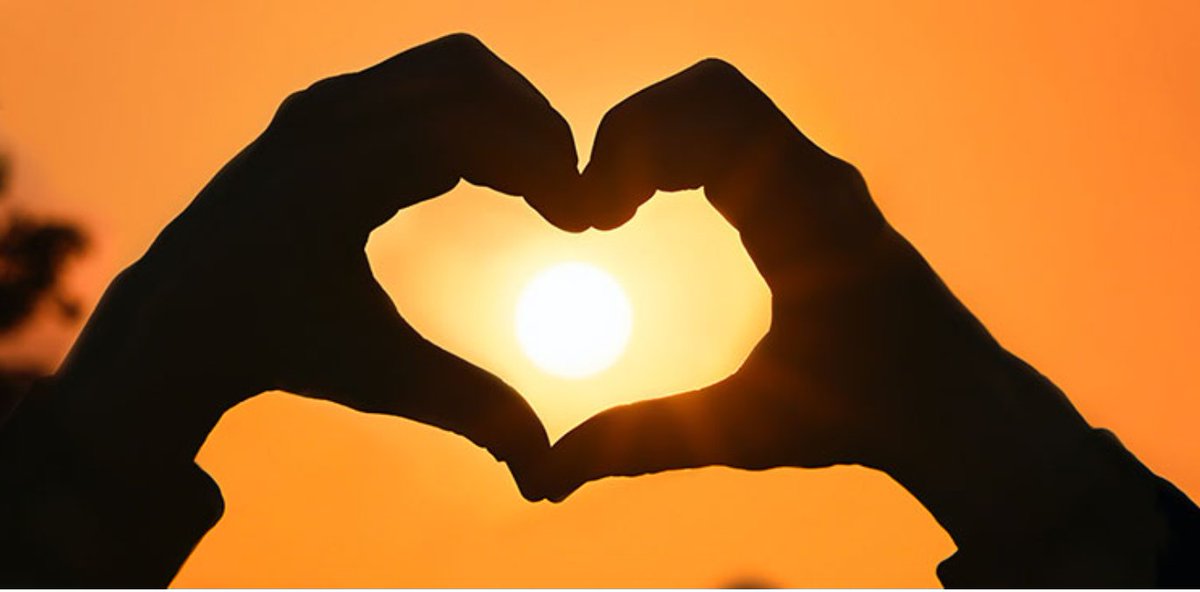 Si la BD vous intéresse, envoyez votre candidature à la <a href="/FondationOrange/">FondationOrange</a> d'ici le 15/01/2023 pour rejoindre le jury de la bande dessinée.
👉fondationorange.com/Trois-prix-pou…
<a href="/EESI_ESA/">ÉESI</a> <a href="/UnivPoitiers/">Université de Poitiers</a>