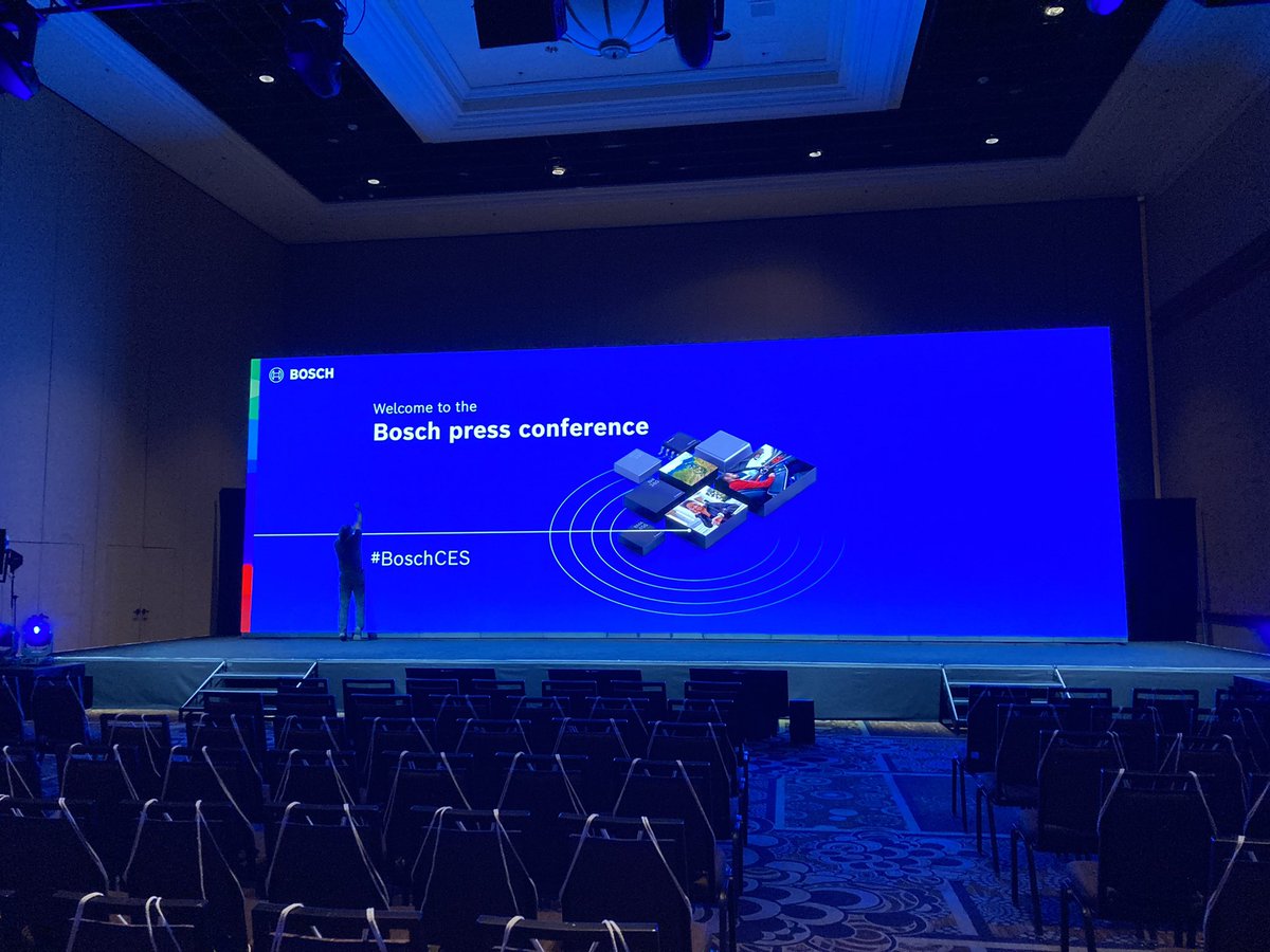 BoschPresse's tweet photo. Bereit für spannende Neuheiten zu #intelligenten Lösungen von #Bosch? Die letzten Vorbereitungen laufen, in Kürze beginnt unsere Pressekonferenz. Hier geht’s zum Livestream: https://t.co/kNjk1jZMgf #BoschCES https://t.co/EvHg3os0S3