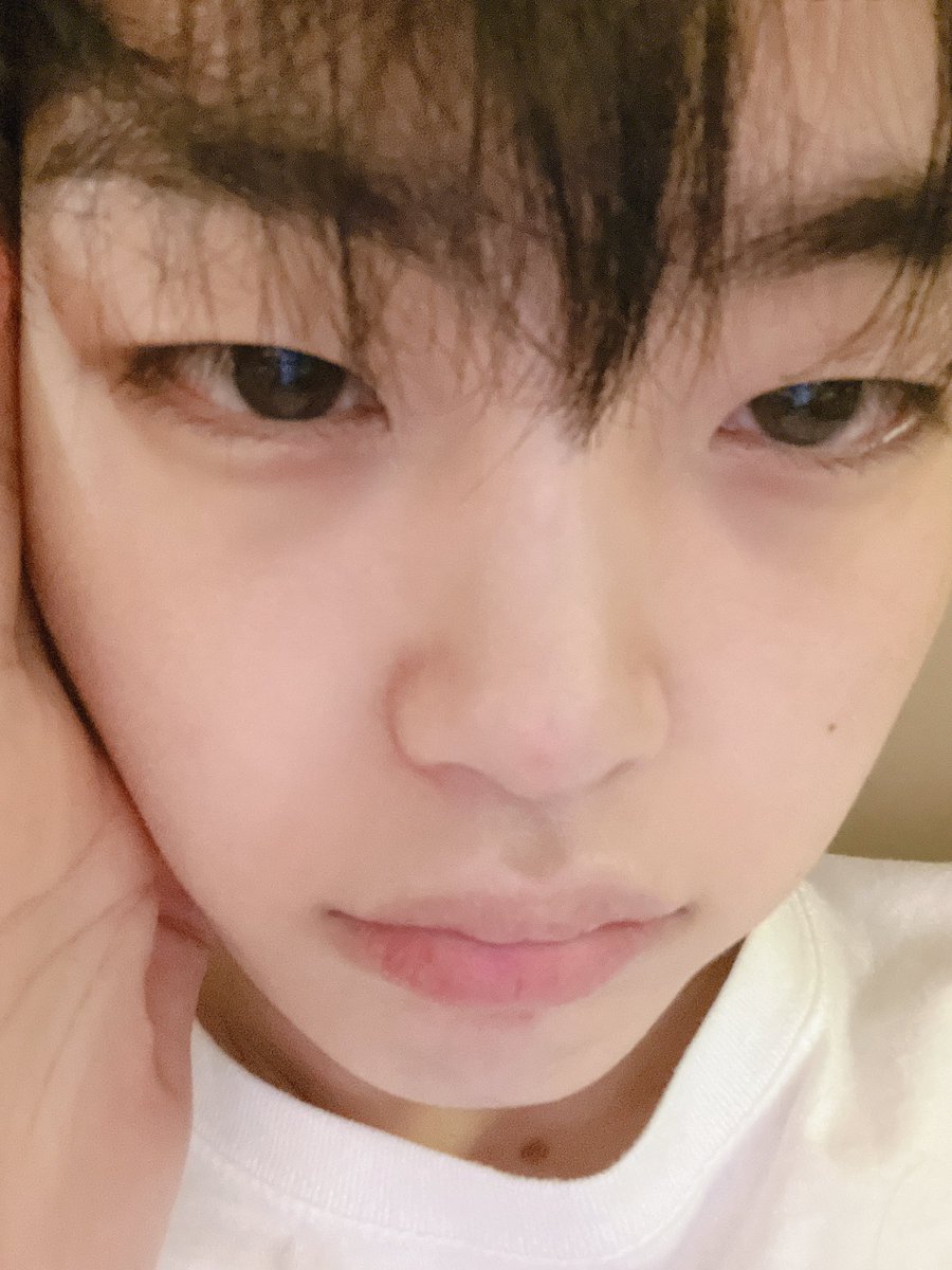 jjunidotcom's tweet photo. 내가 지금 이 만두를 놀릴때가 아니다 내가 내일 이 만두가 되게 생김 ㅋㅋ 🥺🥺🥺 https://t.co/pMk4BCCK2e