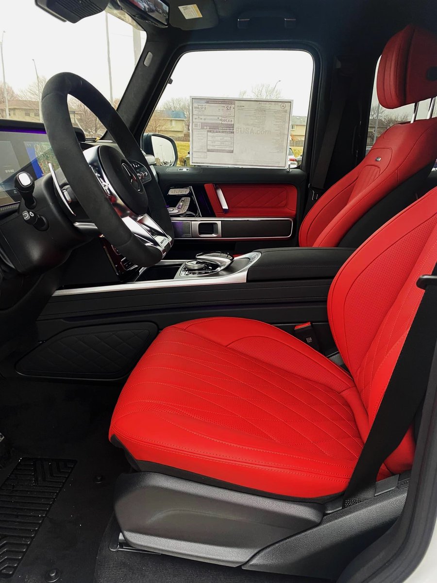 Moonlight White Magno 4x4 Squared