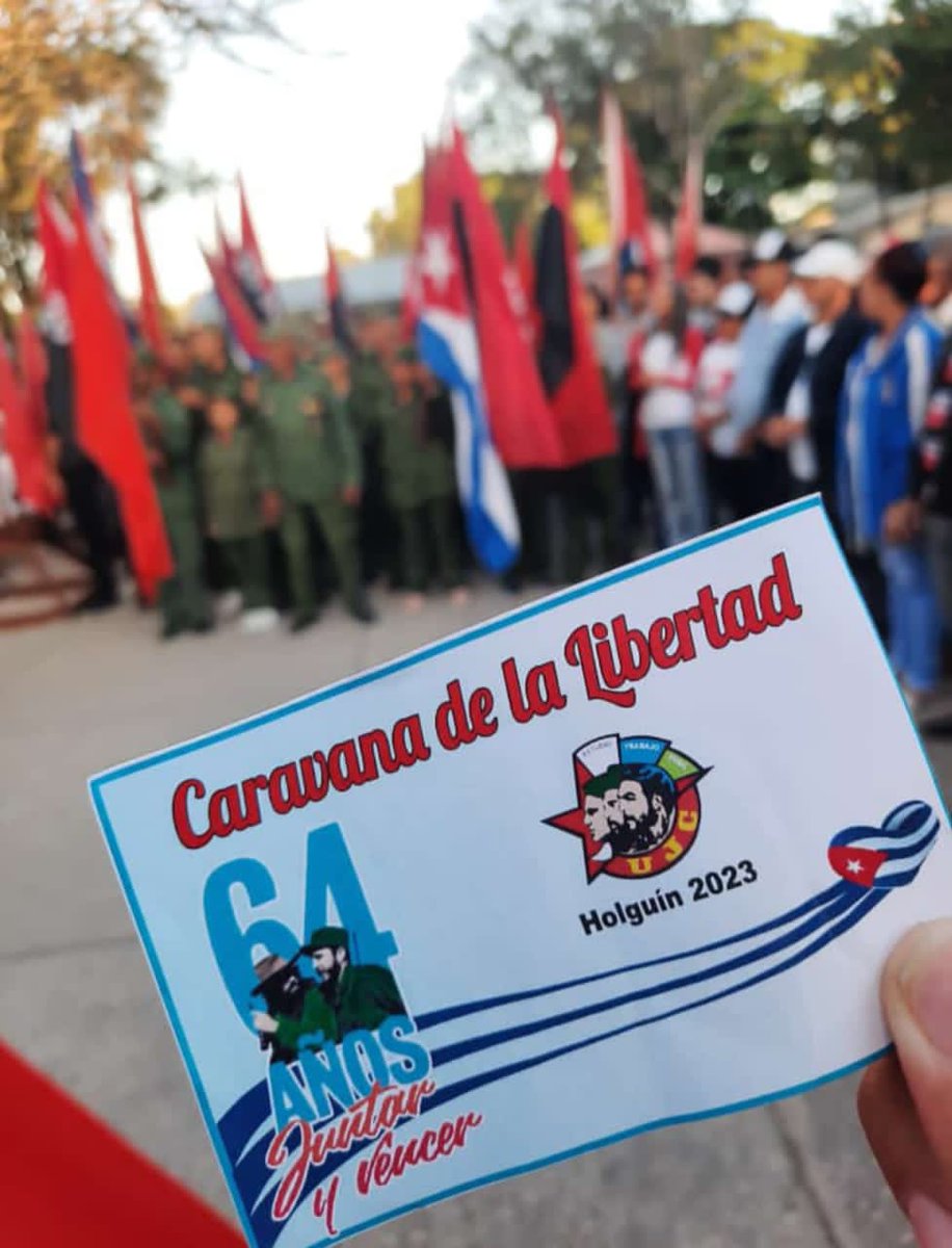 EjrcitoOrienta1's tweet photo. Después de largas jornadas política culturales en el día  de ayer en la Provincia de Holguín, llegan los caravanistas en la mañana de hoy a la provincia de Las Tunas. El fervor revolucionario de nuestro pueblo está presente. #JuntarYVencer. https://t.co/wdossjKM2e