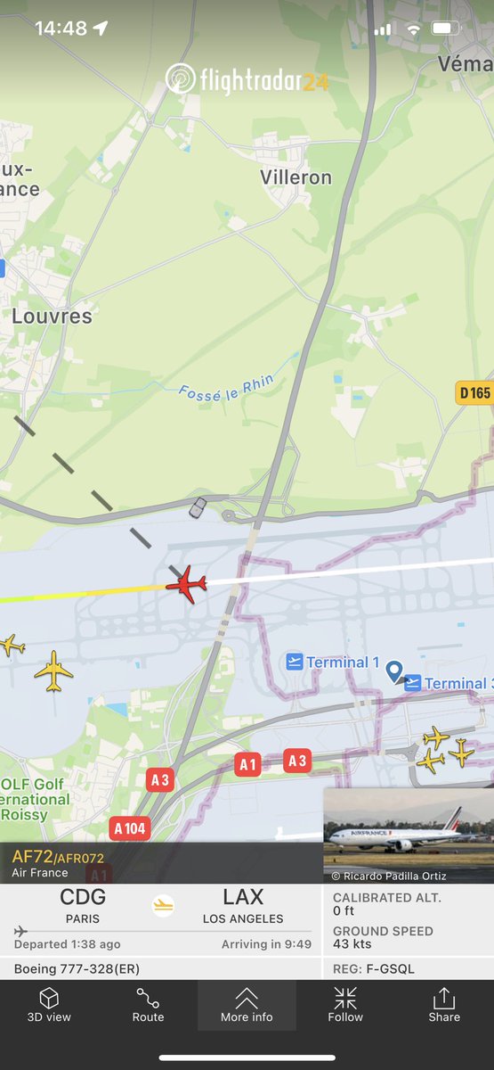 Squawk7700uk's tweet photo. Appears down and safe in Paris CDG https://t.co/h7uD7HOrH4
