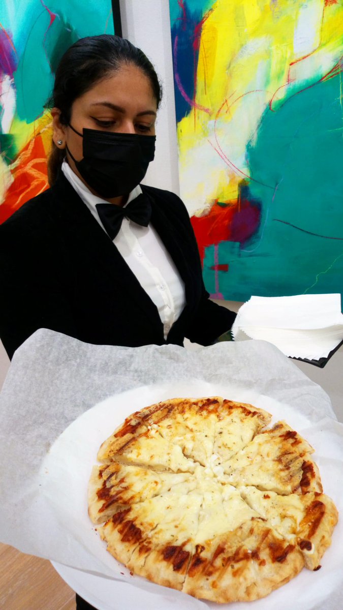 queridilla's tweet image. #Winelover #PerfumedelVino 45 invitados y verdaderas delicias para degustar saladas como saben nos ocupamos de los detalles 100% Pizza Topping @quesomahon Mahón comparte la molécula #Hexanal con los Vinos que presentamos 
@DominiodeBerzal @HispanoSuizas  @bodegatg @BodegasPandora