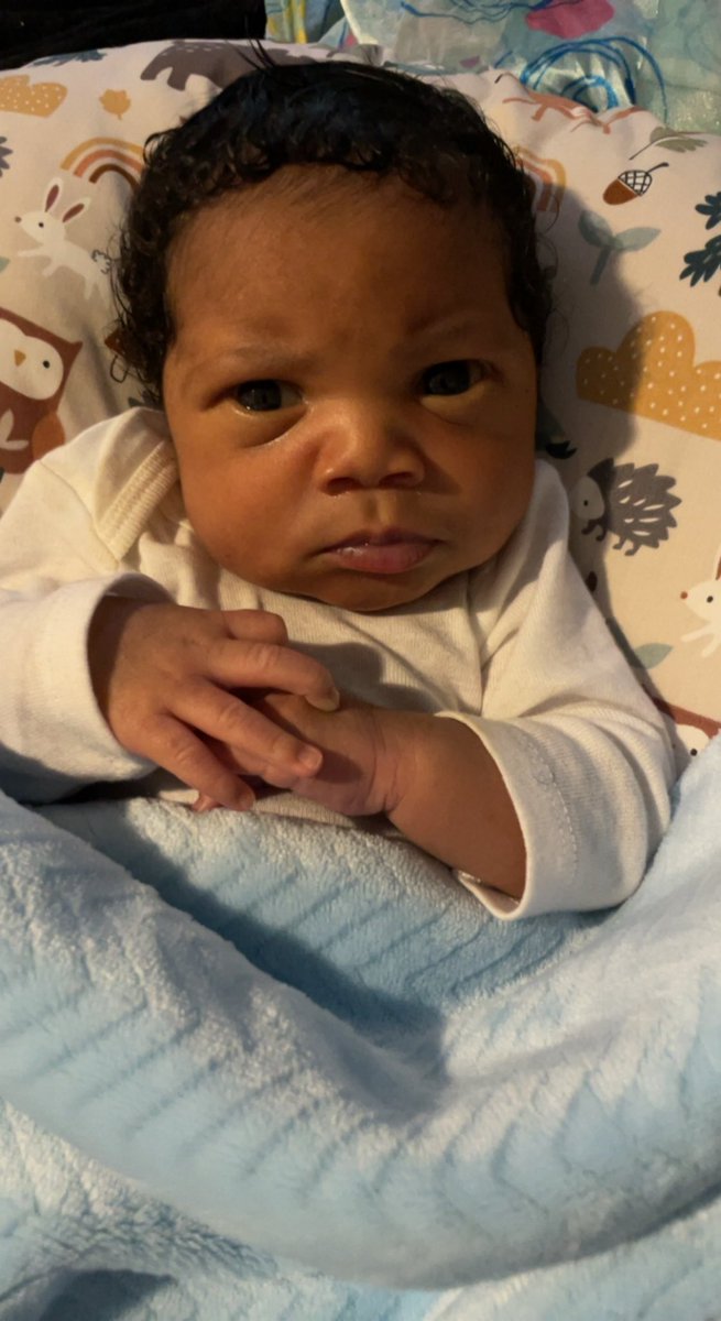 _qveenshay3's tweet image. My New Obsession #FirstSon💙