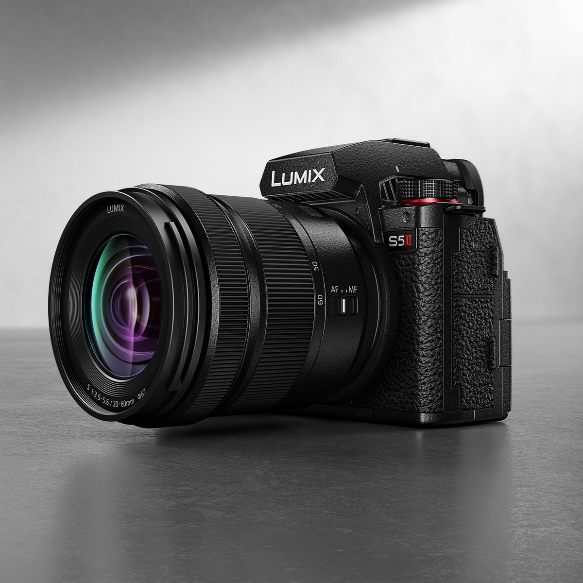 Castlecameras's tweet image. Panasonic Lumix S5II! it's here, complete with Phase Detection AF! Find out more over on our blog and pre-order yours now &amp;gt;&amp;gt; #panasoniclumixs5ii #lumixs5ii #youtubecamera #vloggercamera castlecameras.co.uk/article/483-ne…