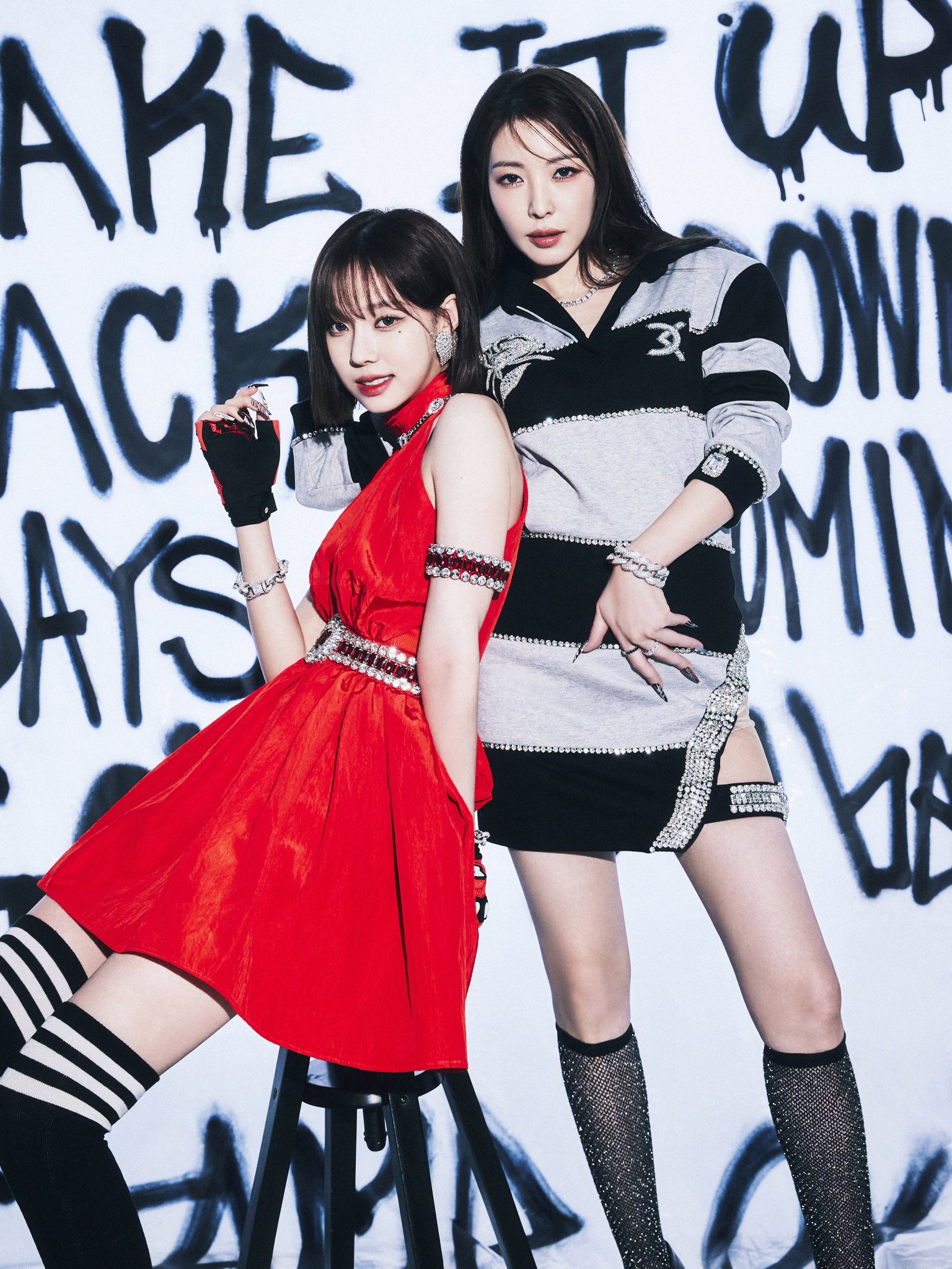 ⑤カリナ got the beat ホログラム stamp on it Update: GOT the beat Introduces Their Badass Squad In 