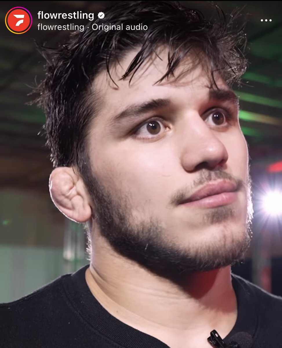 JustinJBasch's tweet photo. The biggest battle for my guy @yiannidiako_LGR coming up may be trying to use AirPods. #WrestlerProblems https://t.co/4mAnE02OKt