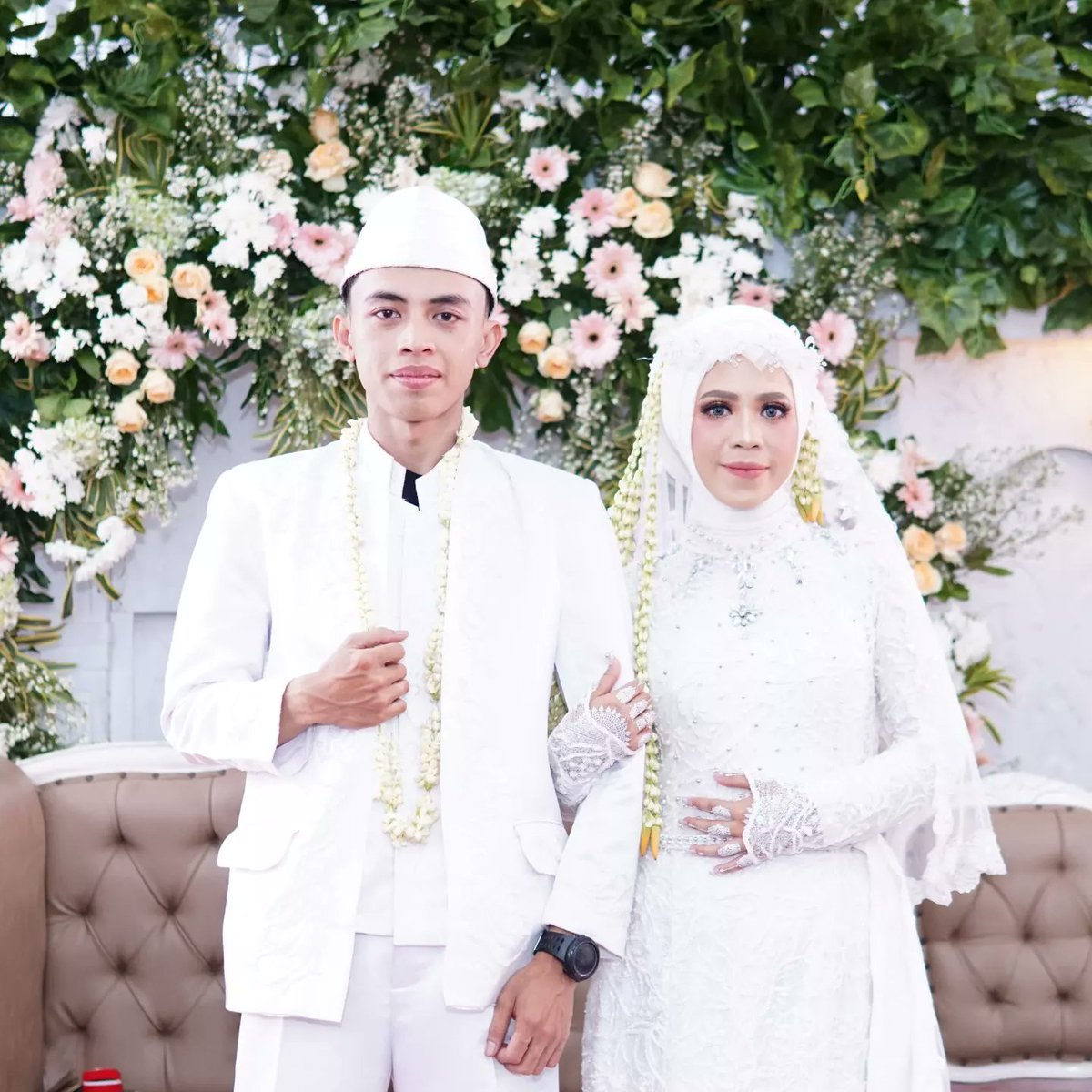 VidyNatalie_'s tweet photo. #FotoProfilBaru https://t.co/jpFq166DTE