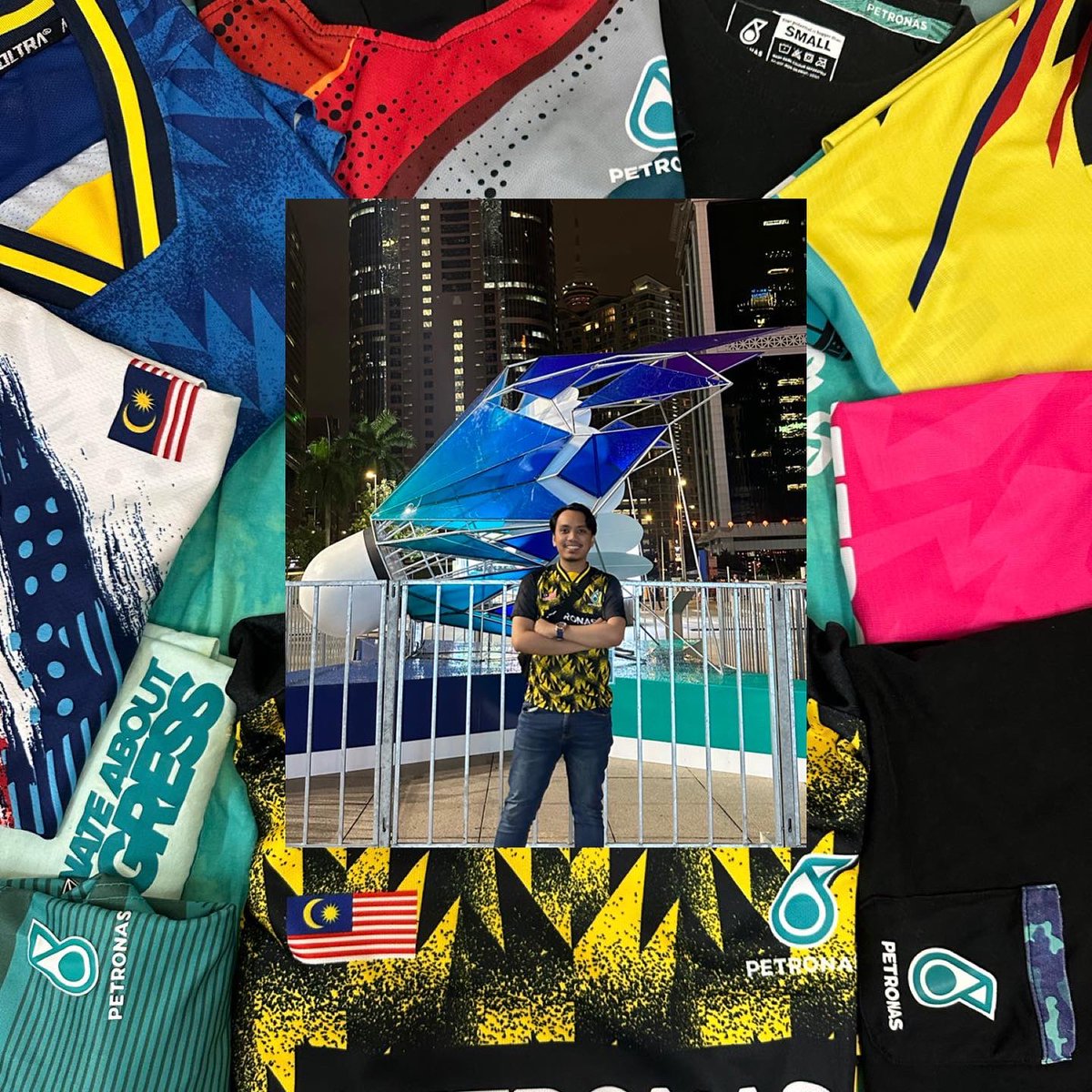 anashi8's tweet photo. Cant wait for Malaysia Open 2023 😍 Lets go !! Like always , shopping jersey with #PayWithSetel #SetelPMO23 #PETRONASShopSuperFan23 #GemilangkanLagi #ShuttleheartsUnite #badmintonmalaysia @petronasshop @setel https://t.co/3hOJ4tQ73E