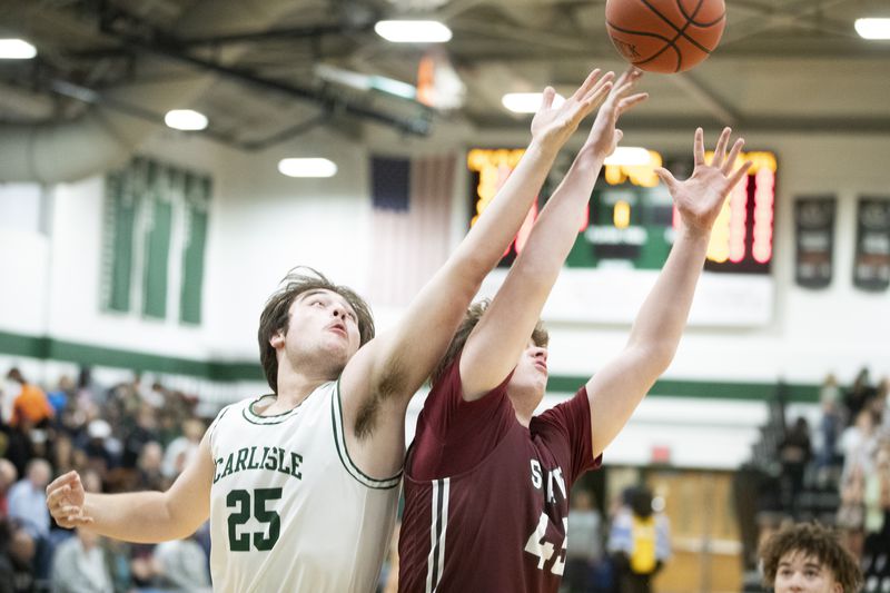 StateHighHoops's tweet photo. No Rebounds. No Rings.

10 boards a piece for @isaac_dye25 @kevinmc58480207 &amp; @BraedenShrews last night in our 60-40 victory at Carlisle https://t.co/EKARjt0O8E