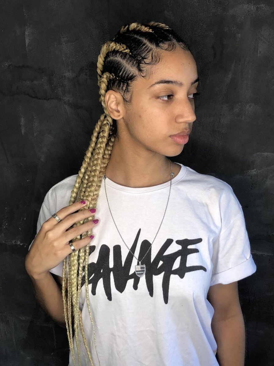 afrosara_'s tweet photo. Ghana Braids ✨ https://t.co/n3CUcqNyzr