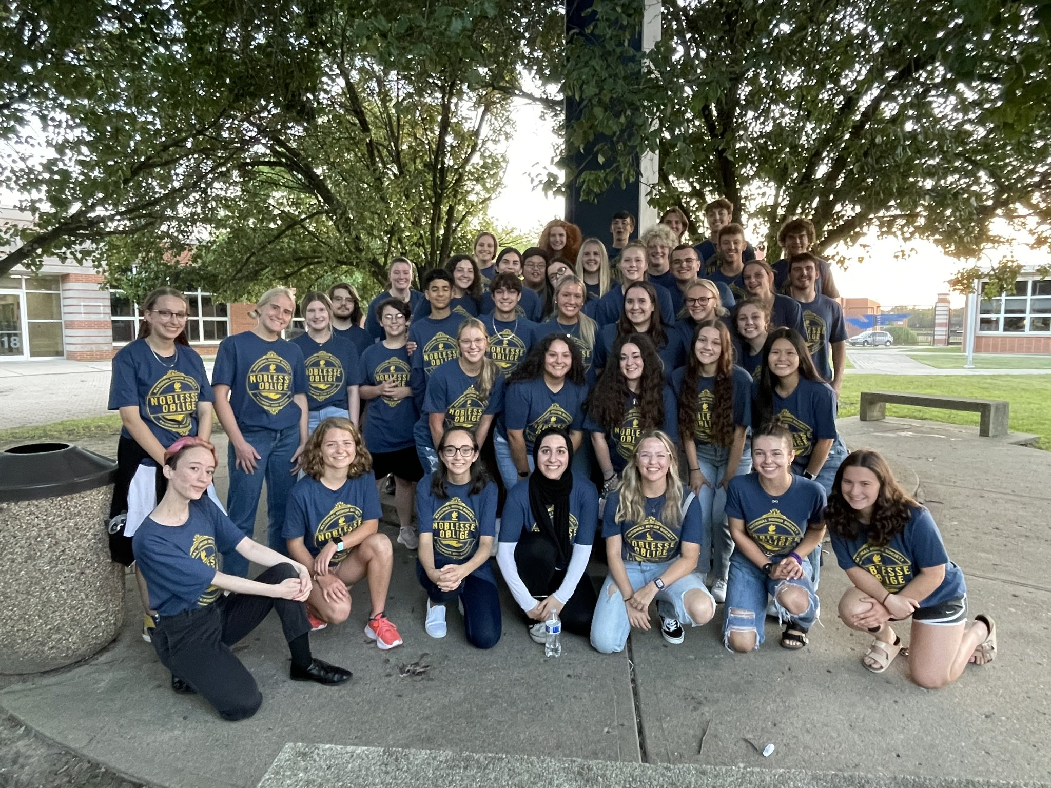 Fairmont National Honors Society (fairmont_nhs) / Twitter