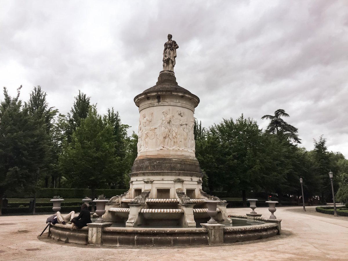 AuthenticBasque's tweet photo. Taconera Park is one of the most beautiful parks in Pamplona. It is definitely one of the very best thing to do in Pamplona.

Find out the other here:
https://t.co/LjFO7THEzs

 #pamplona  #basquecountry #spain #españa #espana #paisvasco #viajes #statue #travelspain #visitspain https://t.co/5hqg4DH3xR
