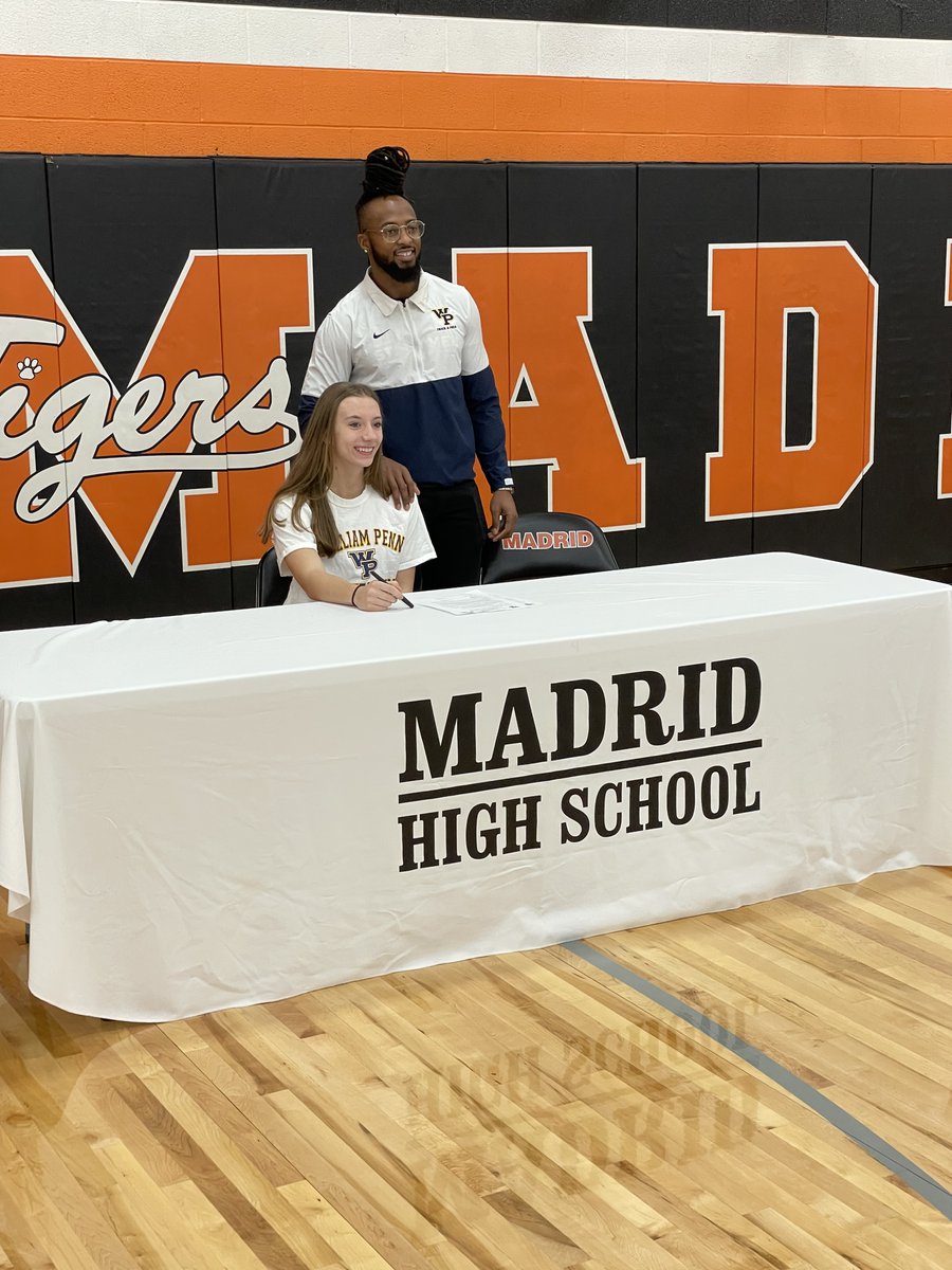 MadridGirlsTF's tweet photo. Congratulations to our very own @OstertLilly on her signing this morning with @WPUTFXC @WPUAthletics  They are getting a great student athlete! #TigerPride @MadridTigers @IGHSAU https://t.co/THbRdsmoow