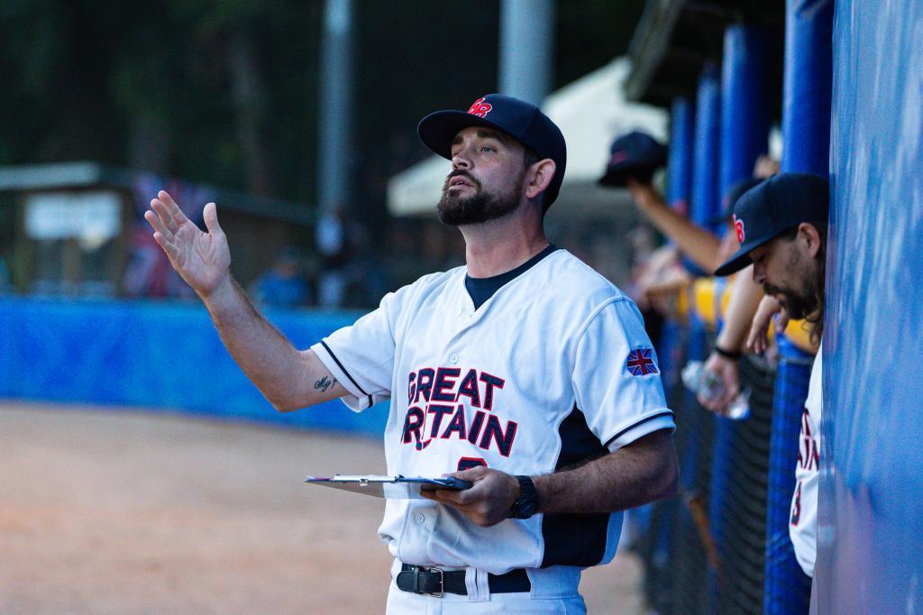 Herts Baseball Club tweet media