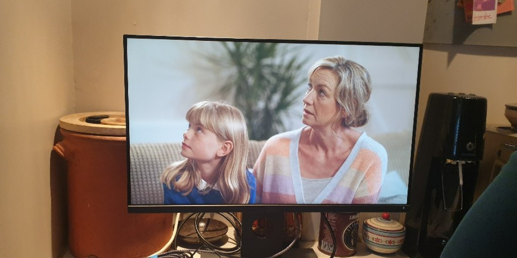 DementiaUK's tweet photo. Pssst…we’re kickstarting the new year with something very exciting. 👀 Our largest ever awareness campaign launches next week! 

Here’s a sneak peek of what we’ve been working on. Look out for our campaign video when we launch next Wednesday at 1pm...

#Dementia #Campaign https://t.co/NVywD44Hwu
