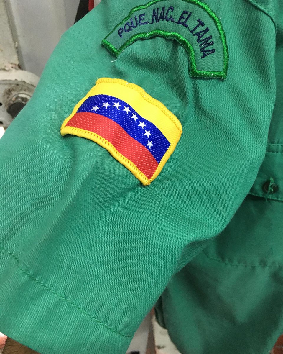 LeoBustram's tweet photo. Estamos donando este uniforme Scout. Agradezco compartir con amigos o familiares que puedan estar interesados. #sancristobal #tachira #Scoutsdevenezuela https://t.co/VEzjyGX8tA