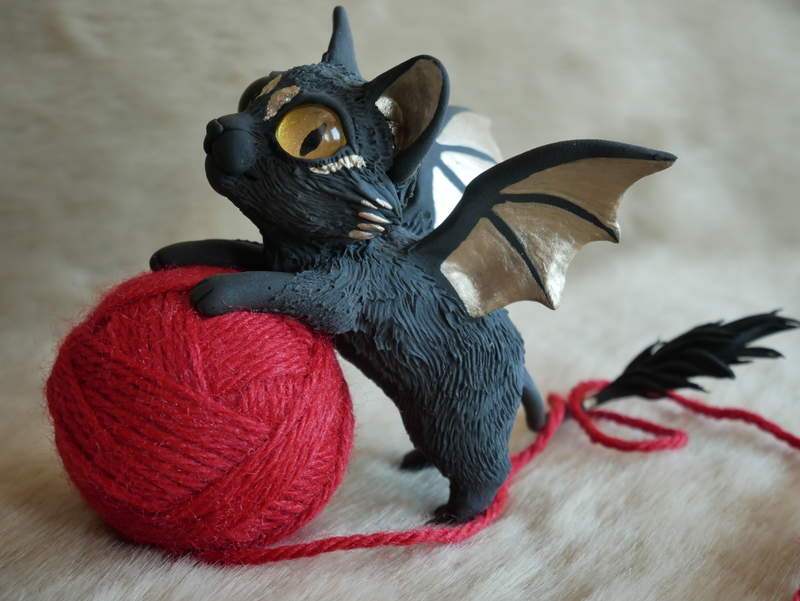 rivalmit's tweet photo. will somone play with me? :3 (WIP  bat kitty #16 mini yarn) https://t.co/YirQUUduls #batkitty #cat #bat #sculpture #art #ef26 https://t.co/GrLvKiL6VI