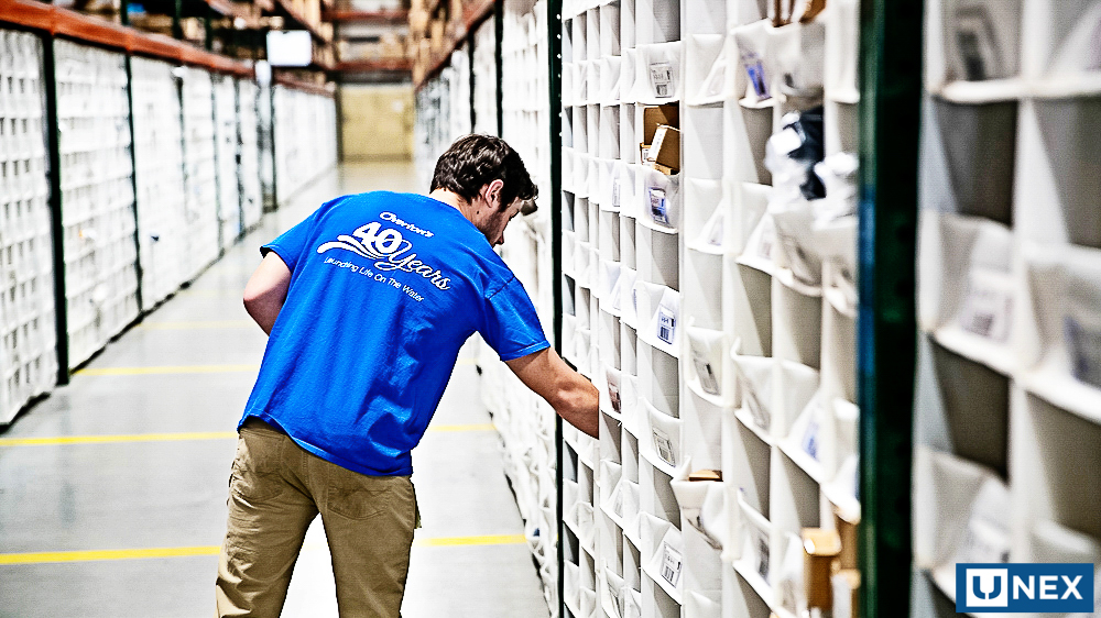 UNEX's tweet photo. Overton's transformed their facility with 112 SpeedCell bays from UNEX. The high-density storage system added 219 locations in each bay, 17,000 locations total, while utilizing the same warehouse footprint.
#UNEX #SpeedCell #Fulfillment #Retail
https://t.co/N6D6P1dSjE https://t.co/WJSU51CMhC
