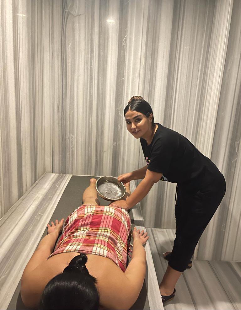 neffmasaj's tweet photo. 👑Rezervasyon👑Tel:05377252161 
🎈Vucut masajı Hamam Sauna Buhar kese köpük Sultan Masajı.🎈

#diyarbakır #diyarbakirmasajsalonu #masaj #terapi #sauna #hamam   #buharodası #masajsalonu #thaimasajı #masöz #mardinmasaj #batmanmasaj #siverekmasaj  #diyarbakirmasaj https://t.co/vh3X5co4OL