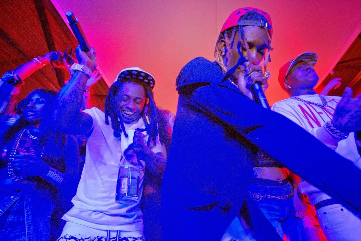lilwaynehq_2's tweet image. Lil Wayne, Birdman, YFN Lucci, Future, T.I., Rich Homie Quan, Trippie Redd, and more are all among potential witnesses who could testify against Young Thug in the YSL RICO trial - forum.lilwaynehq.com/latest-news/25…