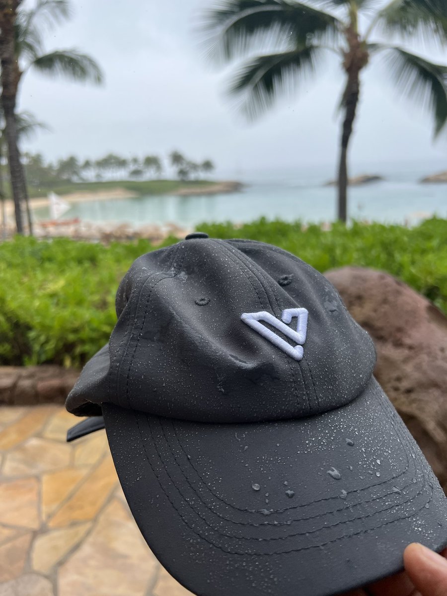 When it’s raining in Ko’Olina, Hawaii, and you packed smart.
<a href="/VessiFootwear/">Vessi 💧</a> 
#vessi #hawaii #Aulani #rainraingoaway