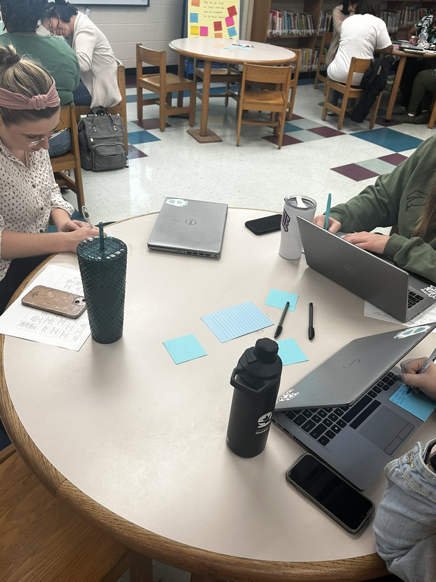 Educator817's tweet photo. Starting the new year out with referencing to our “why” as we advance our scholars educationally @TomJoyElem thinking within all we do, aligning our work with equity. #TomJoyTigers🐯 #SteppingintoExcellence💫 #BeliefStatements #EveryStudentKnown @MNPS_Magnet @MNPS_SOI @Dr_WJP https://t.co/tk7R5E25kE