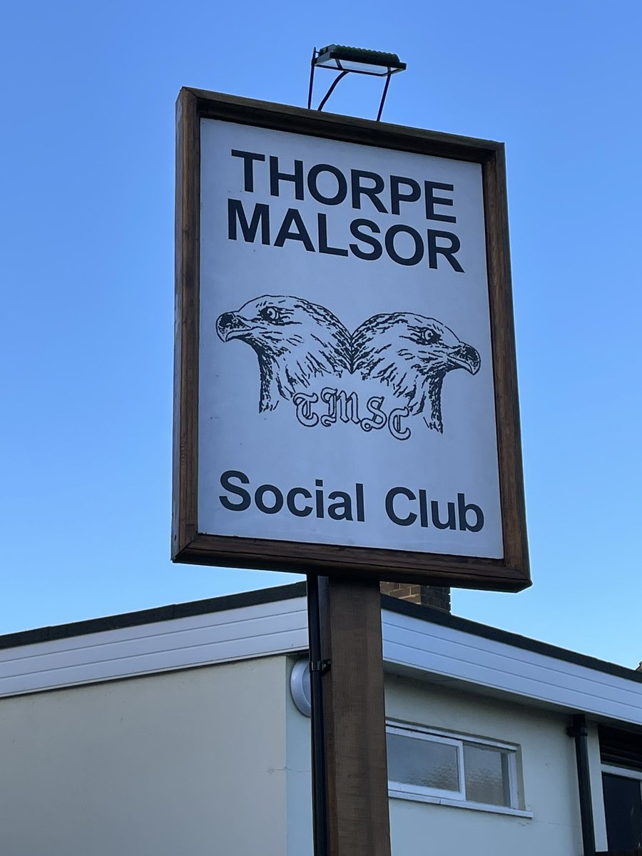 anfieldbhoy's tweet photo. And frequenting these ale houses. #RedLion #ThreeCranes #ChequeredFlag now called #TheHare and of course #TMSC https://t.co/jsO2lLOfi5