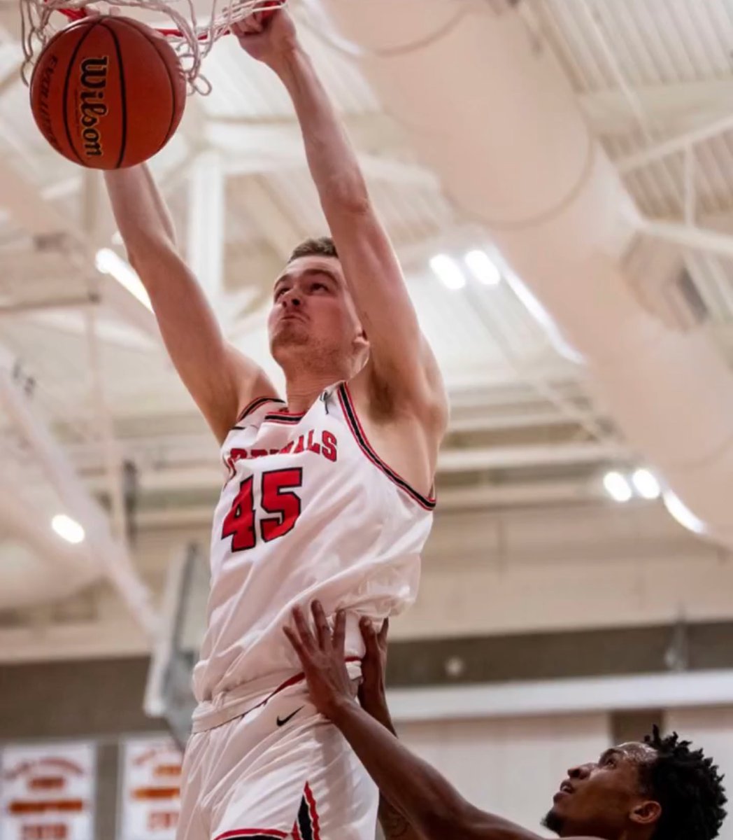 Graham Eikenberry (@eikenkid) on Twitter photo  Graham Eikenberry (@eikenkid) on Twitter photo