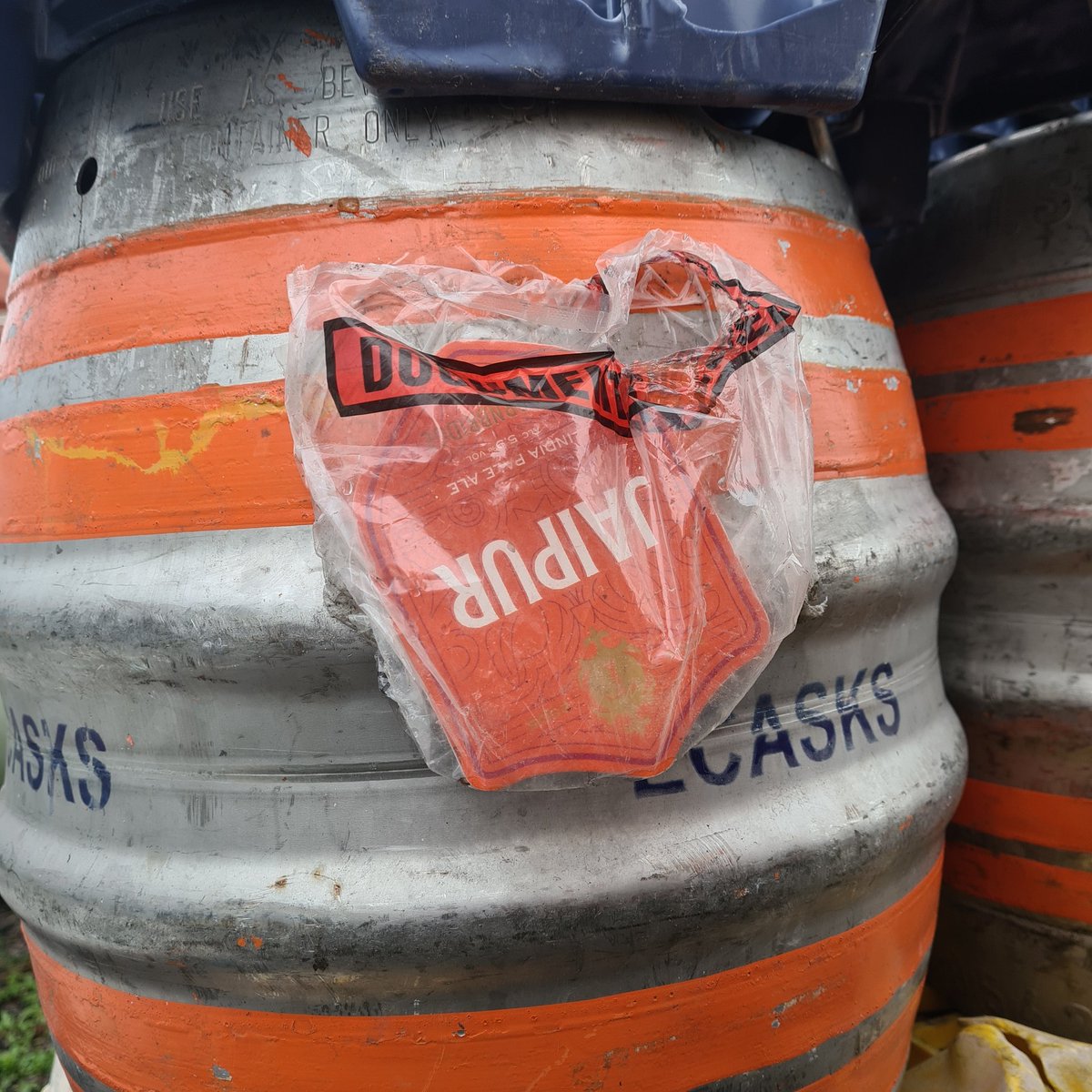 Bedlam Brewery (@bedlambrewery) on Twitter photo Look what we found in our yard today, maybe a sign that a collaboration with those good people at <a href="/thornbridge/">Thornbridge Brewery</a> is needed π Look what we found in our yard today, maybe a sign that a collaboration with those good people at <a href="/thornbridge/">Thornbridge Brewery</a> is needed π