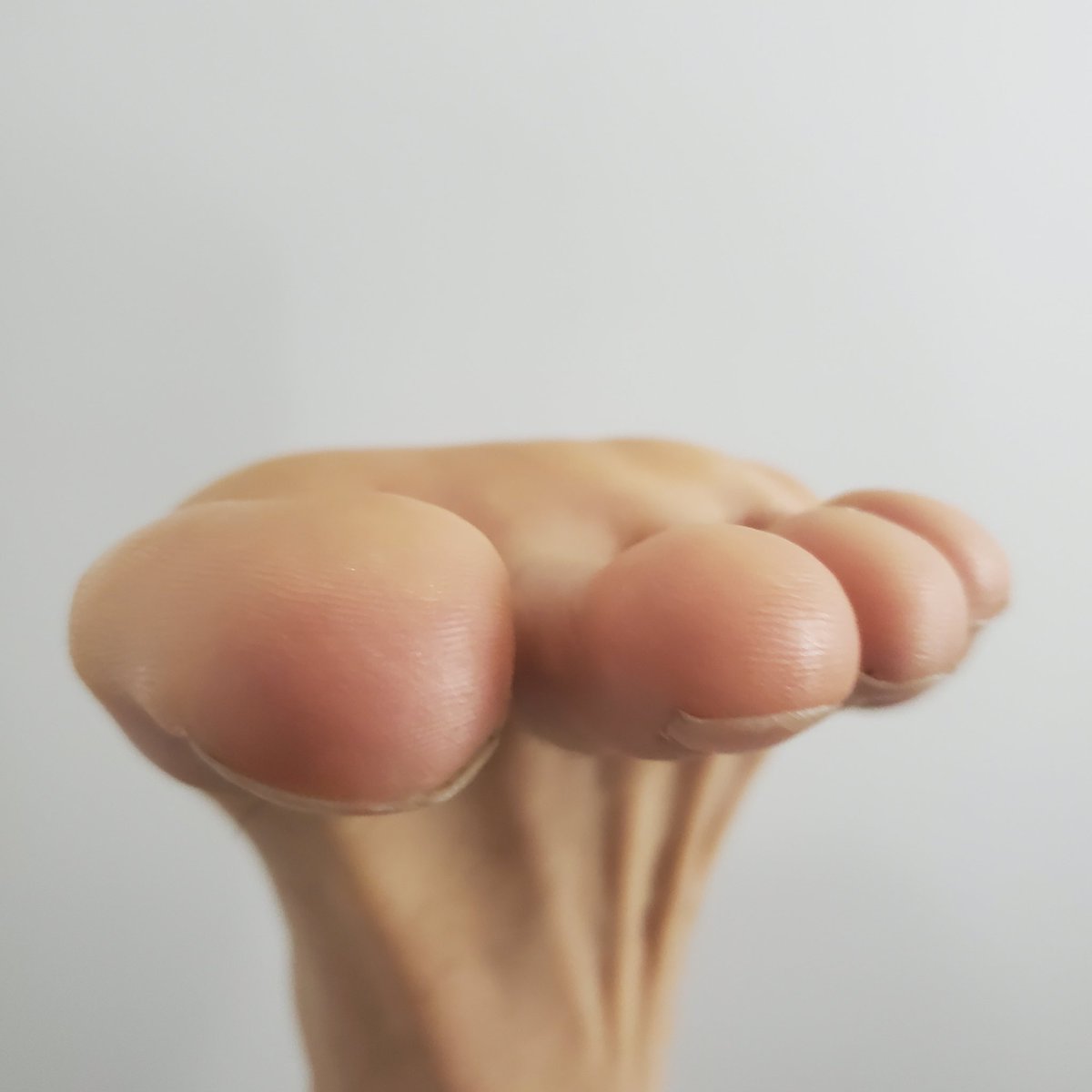 supermanfeet's tweet photo. Happy new year in late! 👅
#supermanfeet #footfetish #footmaster #footslave #feetworld https://t.co/zwgWDFSLAI