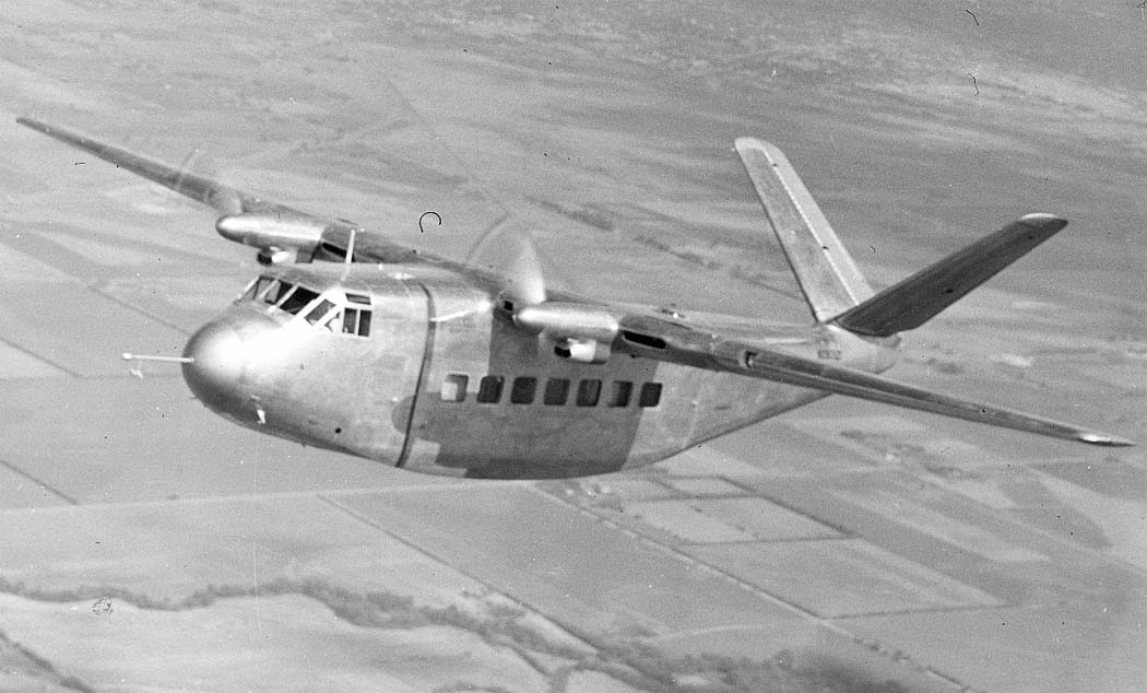 clark_aviation's tweet photo. A big Beechcraft!
The Beechcraft Model 34 'Twin Quad' was a twin-engine airliner, dating from 1947. Despite being a useful performer, the shear quantity of cheap surplus ex-military aircraft available meant no operator wanted to pay out for an expensive brand new design! https://t.co/xplTD0G5cP