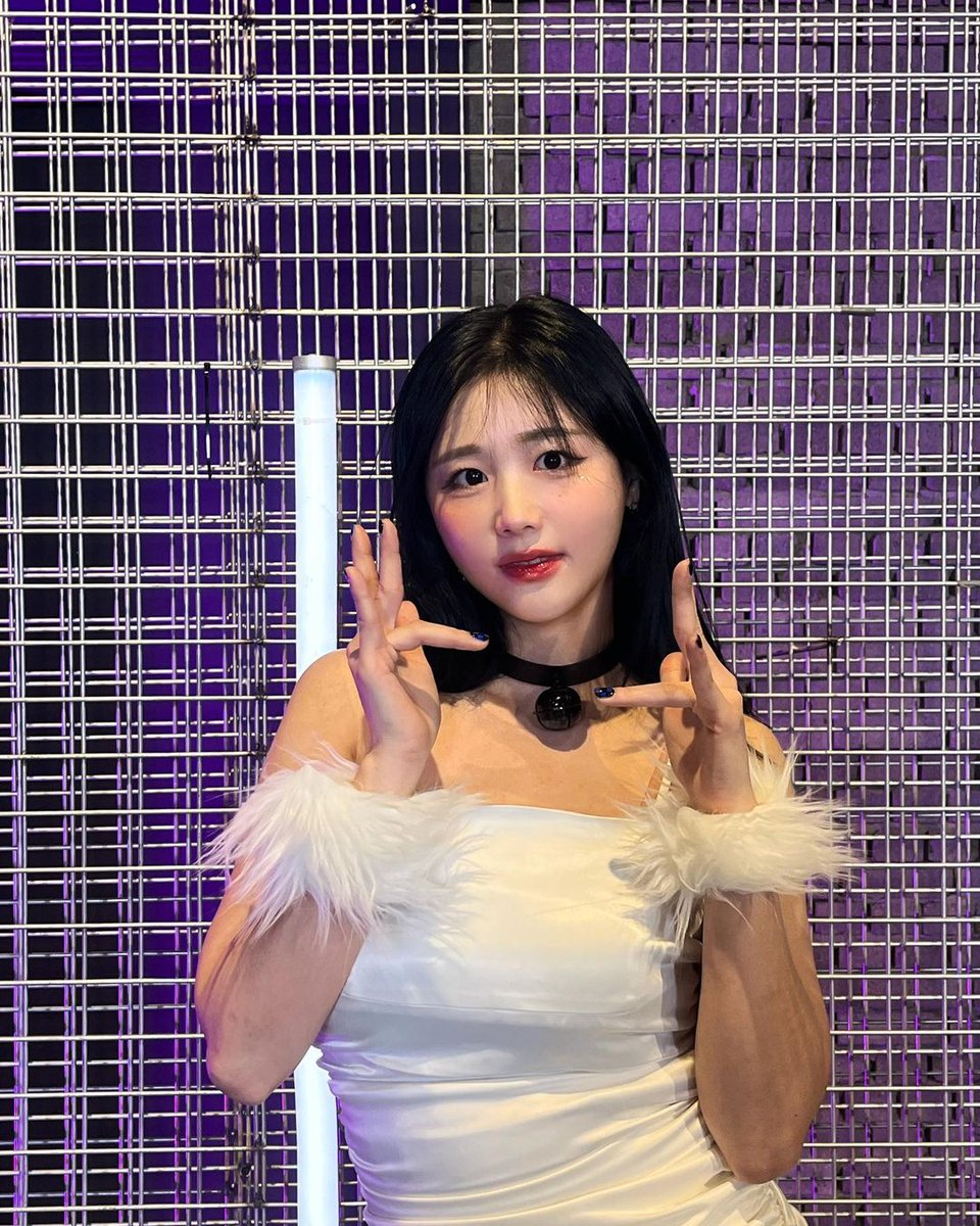 abdwnloadedtwt's tweet photo. โ-Instagram-โ
โโโโโโโโ
POST: โช๏ธ carrotpiupiu โช๏ธ
-
โ๏ธ: ๋ฆ์์ง๋ง Happy new year ๐ค ๋ค๋ค ํ๋ณตํ ๊ณ๋ฌ๋
๋์ธ์!
-
๐:https://t.co/UO9XjAuxCw
-
๐: 230104
#ํ์จ #Hayul
#์ํธ๋นํธ #ARTBEAT #ABPROJECT https://t.co/d9dSyD7N1L