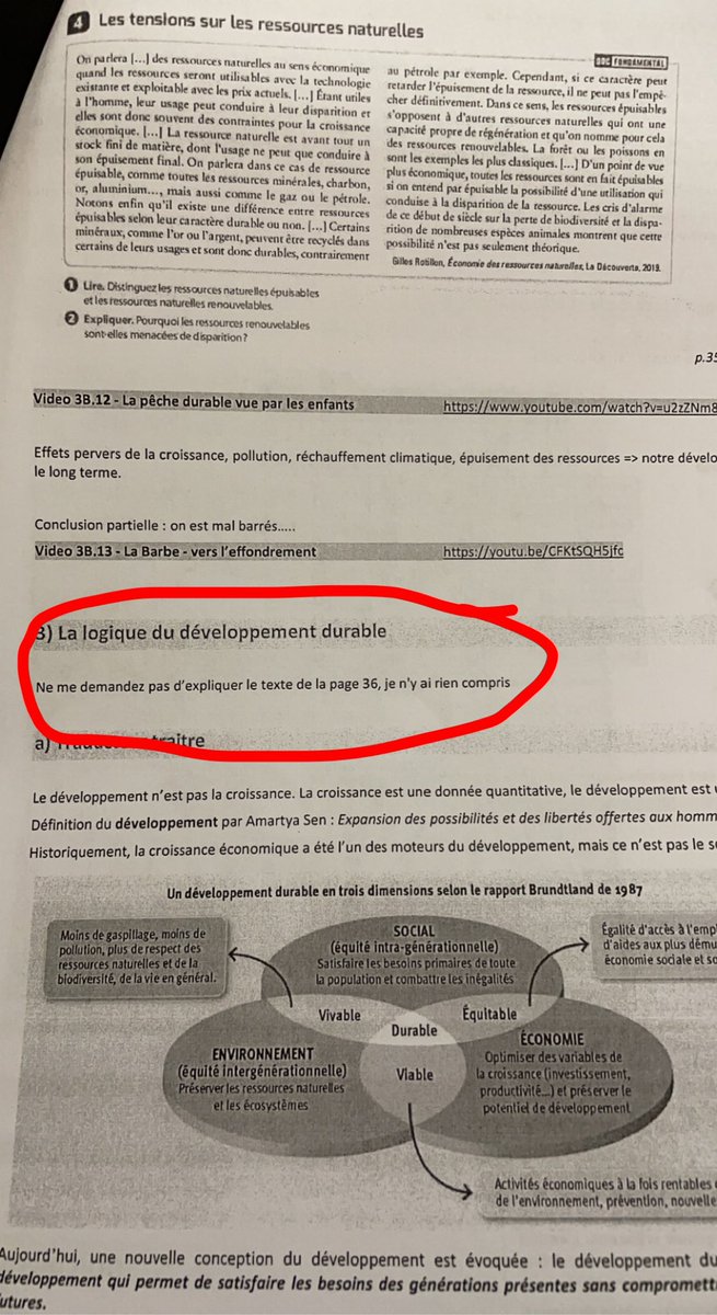 leilynxee's tweet photo. Une génie… https://t.co/1KKfgWuIT9
