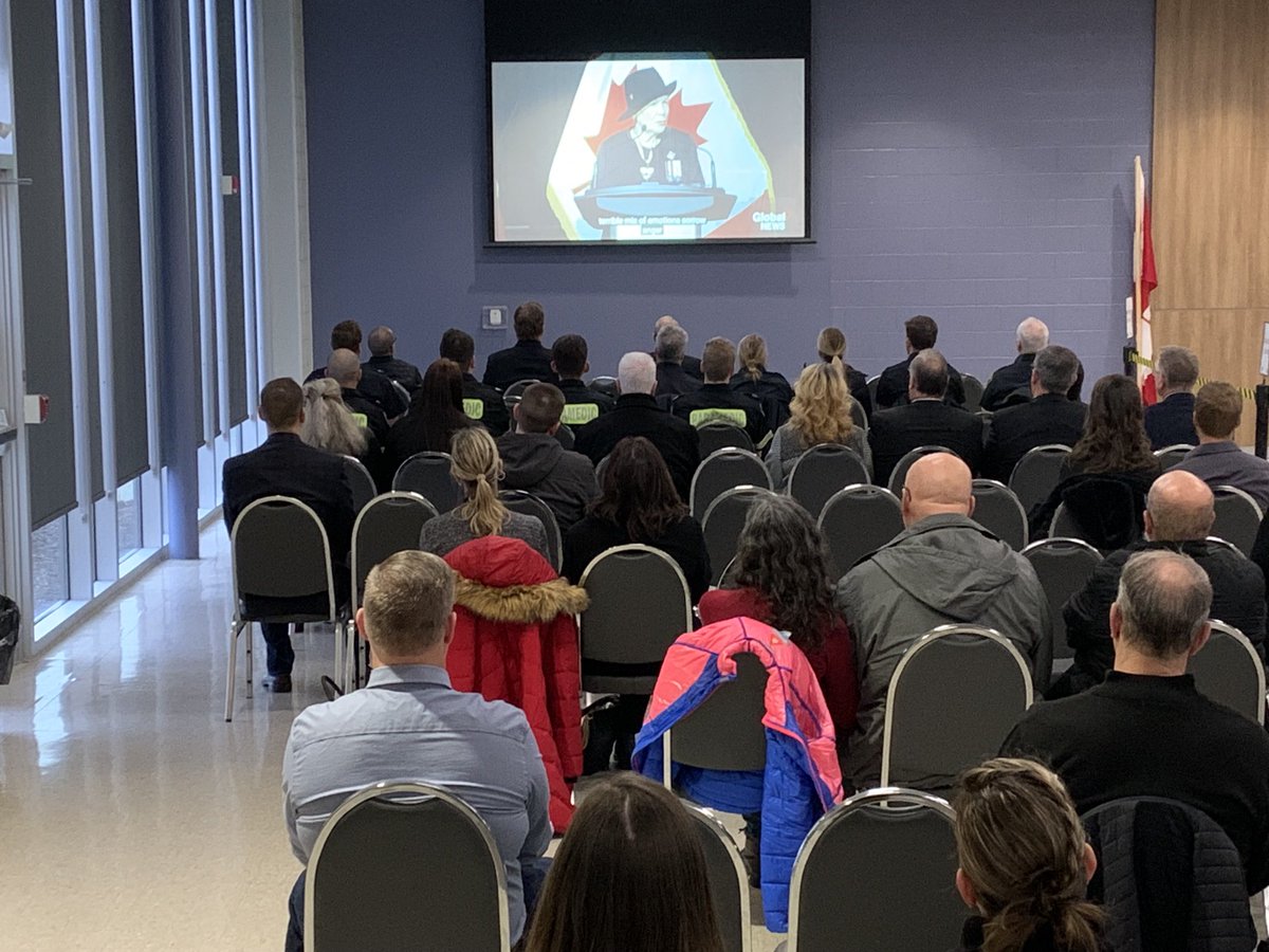 EXPbthompson's tweet image. About 100 people — many of them first responders — watch a livestream of #OPP PC Pierzchala’s funeral, shown at the Lions community centre in #Caledonia ⁦@HaldimandCounty⁩ in the community he served. ⁦@TheExpositor⁩ ⁦@Simcoe_Reformer⁩