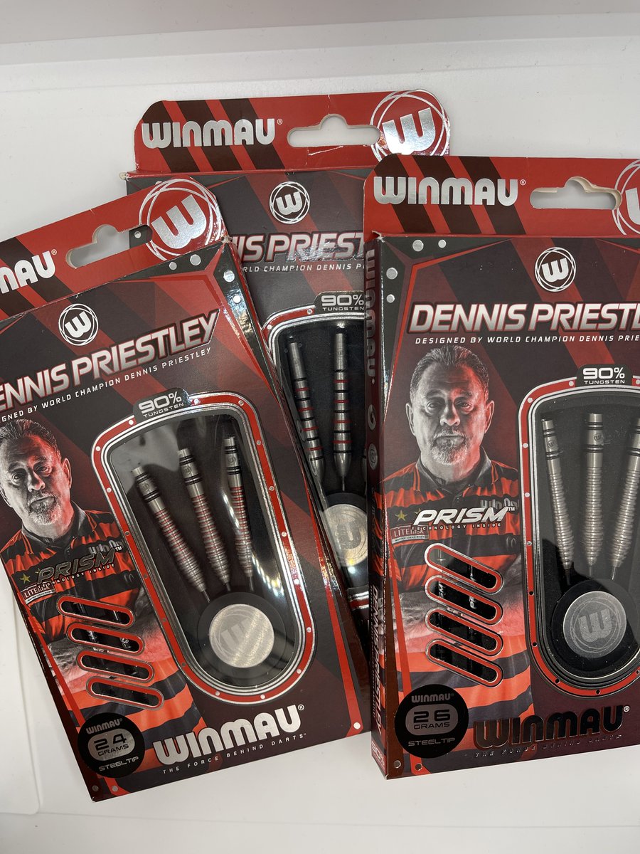 🔴⚫️ DENNIS "THE MENACE" PRIESTLEY⚫️🔴

🎯We currently have a great range of Winmau Dennis Priestley darts in 24g and 26g🎯

❗️To know more drop us a DM or visit our website below❗️:

dartscollective.com/store
