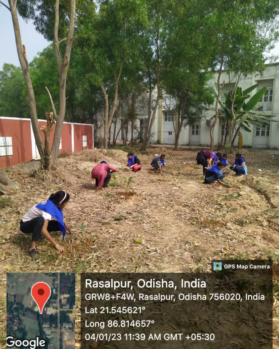 KumarSunilSwain's tweet image. On the 2nd day of NSS Winter special Camp 2022-2023 At #Mardarajpur_school nd @FakirMohanUniv Campus cleaningness,tree plantation etc Organised by Fakir Mohan University Balasore odisha pg units .#fakirmohanuniversity 
#NSSUnit #FMU 
@FMUniversityBLS
 @_NSSIndia @nssbalasore