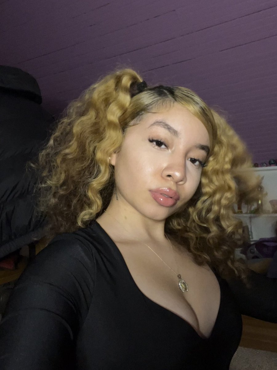 Maya tweet media