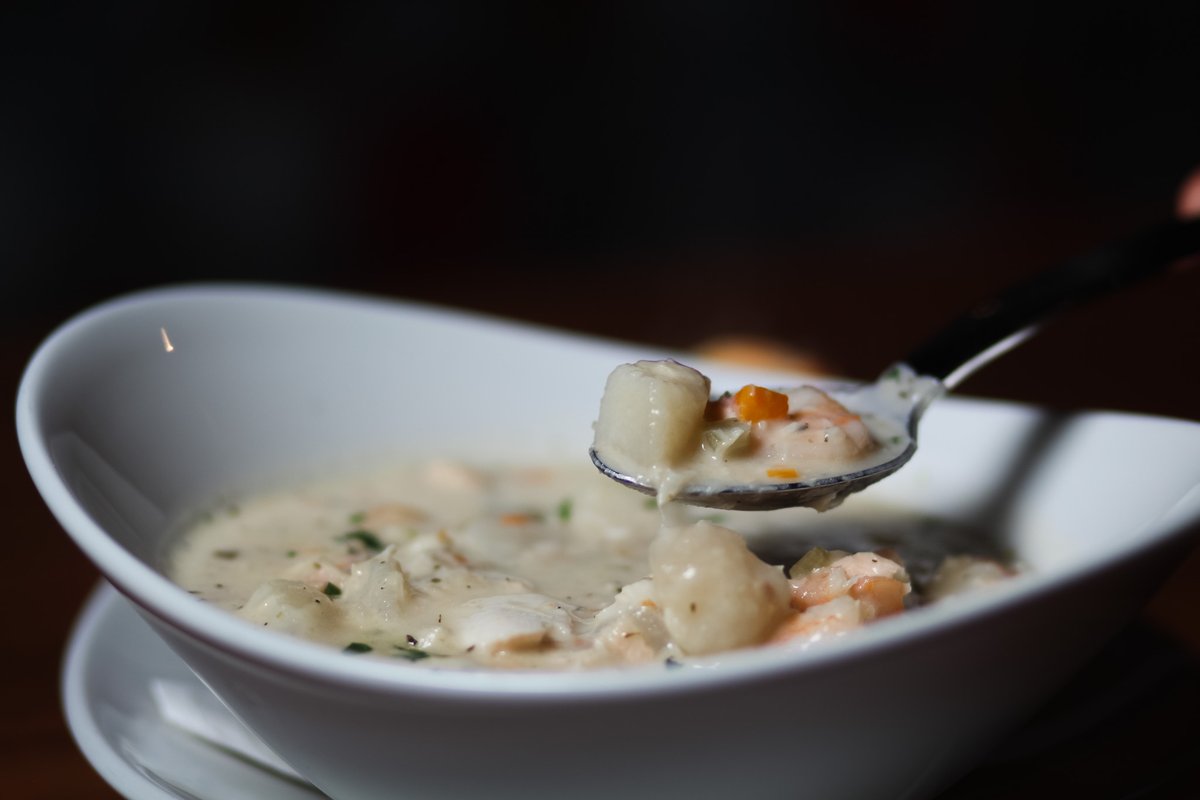 TheDaliCafe's tweet photo. Chowder you today? 😉

Enjoy a hot and flavourful bowl of seafood chowder on this cold and dreary day.

#DalíCafe #PEI #explorePEI #downtowncharlottetown #PEIfood #Dalí #SalvadorDalí https://t.co/I1TyMvebYk