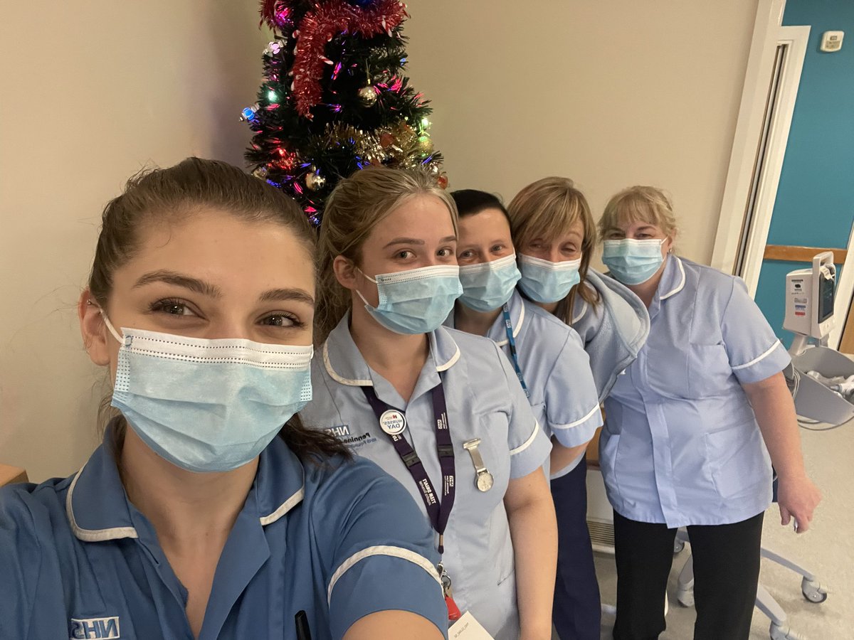 PennineCareNHS's tweet photo. We're so proud of and grateful to everyone who has kept services running and looked after people over the holidays, in evenings, weekends, and during really challenging times.

Your efforts always make us really hopeful for the future and we can't thank you enough 💙 https://t.co/0VksXl0uYd