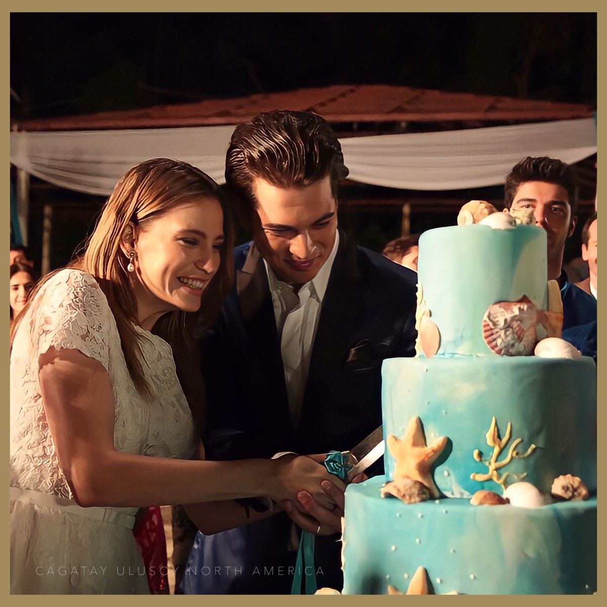 #ÇağatayUlusoy cutting cake for a wedding that actually lasted😄 #Yamira made for a beautiful couple in #Medcezir • Nowadays, his real life marriage rumors give away the quality of the newspaper carrying the news. 

#SerenaySarıkaya #YamanKoper #MiraBeylice