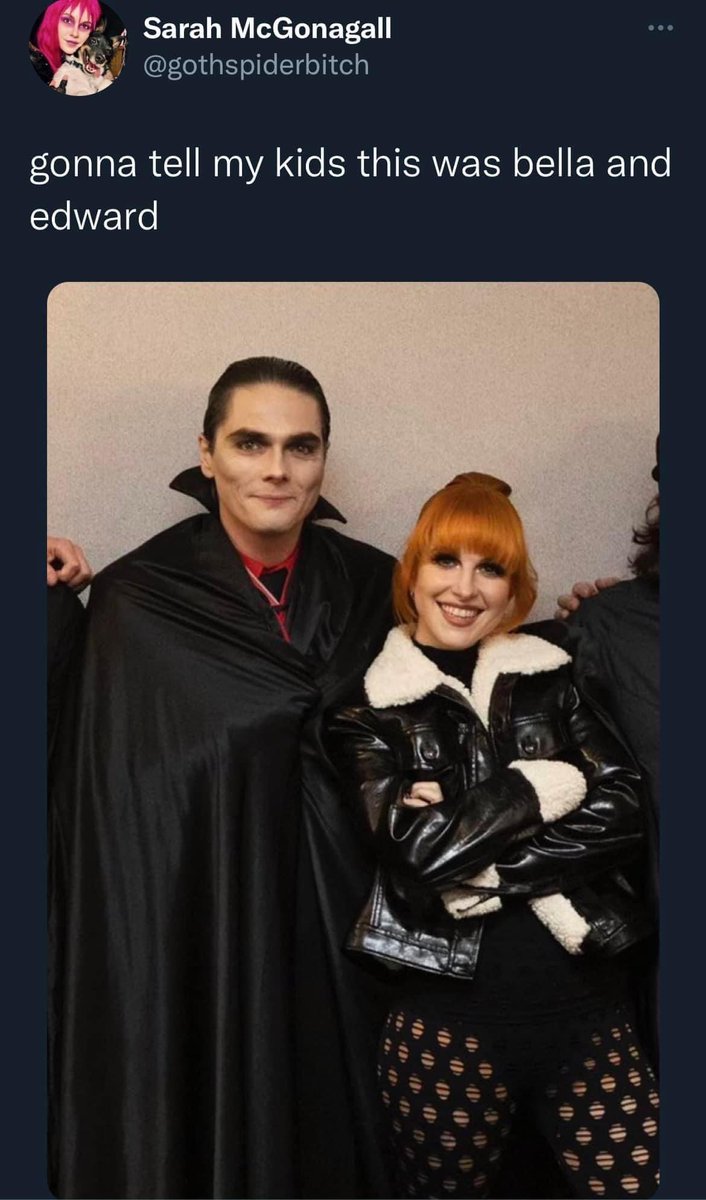 lmml_11's tweet photo. Dead! 🤣🧛🏻‍♂️🫠

#GerardWay #GWednesday #Paramore #MyChemicalRomance #MCR #WCW #HayleyWilliams #Twilight #Bella #Edward #BellaandEdward #GWay https://t.co/GfvxnsgcXp