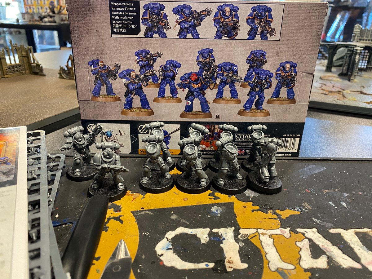 WHCitadel's tweet photo. #WorkbenchWednesday What are you working on this week?

We would also like to tell you about our Road to Rusty Nurgling paint series! Starting on January 22nd we will be doing some advanced painting classes, starting with COLOR THEORY! Make sure to sign up for it in store today! https://t.co/WpgULjh8BA
