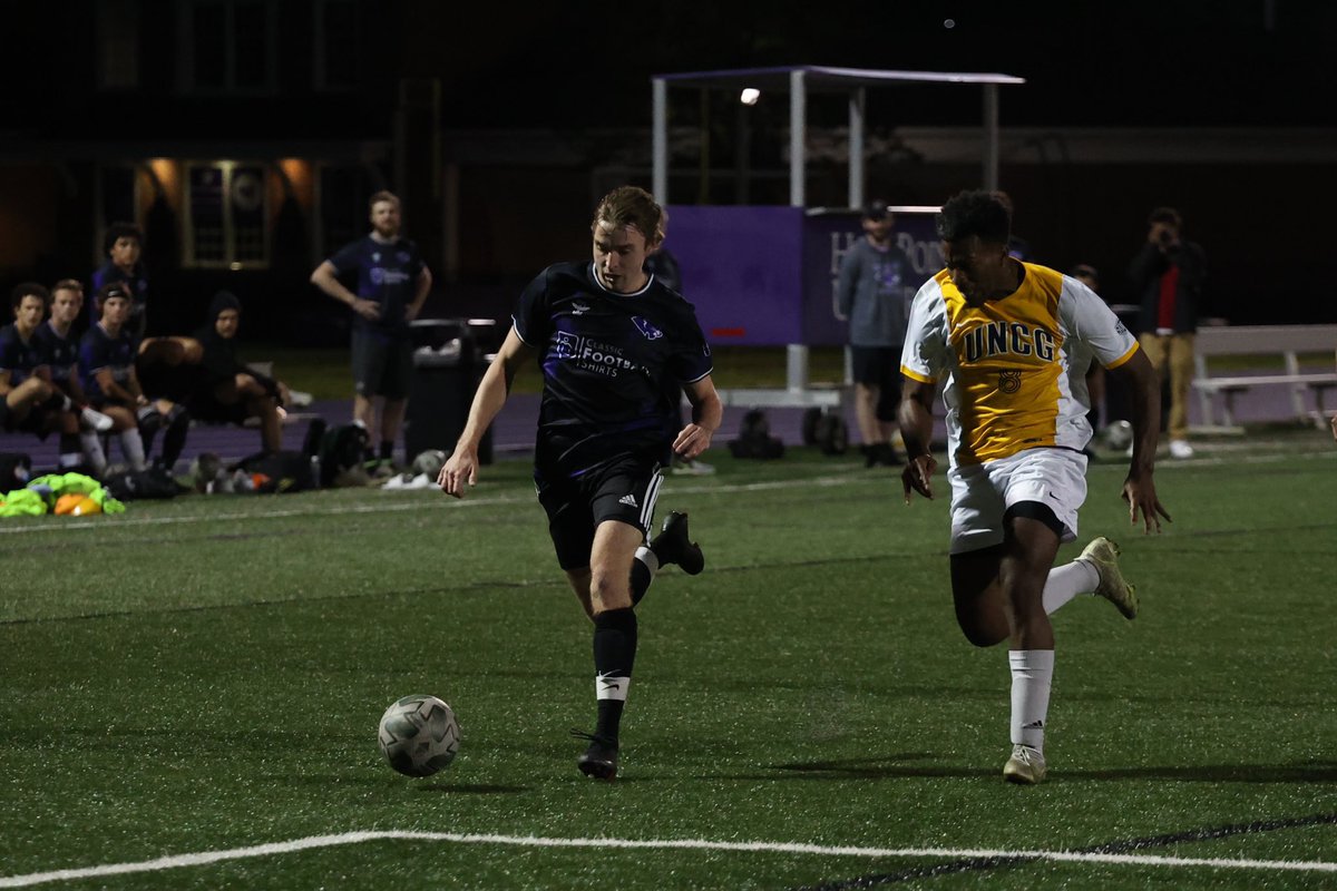 CFB247's tweet photo. Derek “Dumble” McManus
High Point University, Wing-Back 2017-2022 https://t.co/kSqyKX3joT